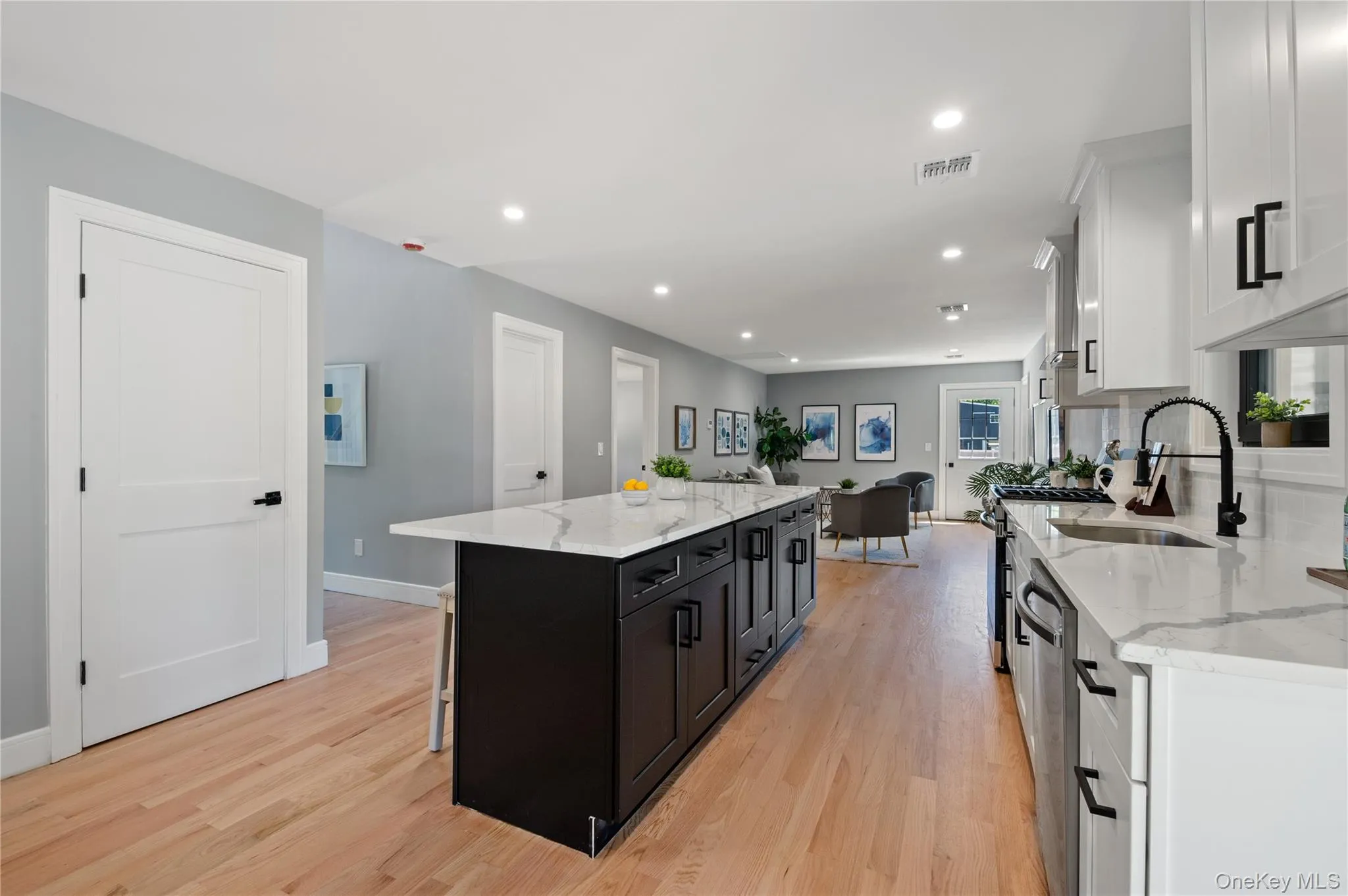 845 Islip Avenue, Islip, NY, 5 Bedrooms Bedrooms, 9 Rooms Rooms,4 BathroomsBathrooms,Residential,For Rent,Islip,0,1001251 845 Islip Avenue, Islip, NY, 5 Bedrooms Bedrooms, 9 Rooms Rooms,4 BathroomsBathrooms,Residential,For Rent,Islip,0,1001251