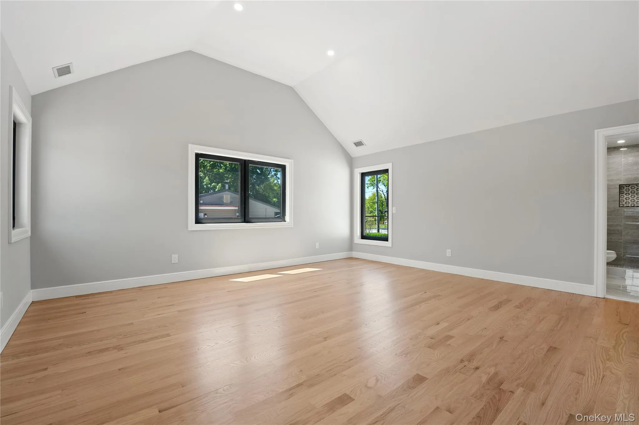 845 Islip Avenue, Islip, NY, 5 Bedrooms Bedrooms, 9 Rooms Rooms,4 BathroomsBathrooms,Residential,For Rent,Islip,0,1001251 845 Islip Avenue, Islip, NY, 5 Bedrooms Bedrooms, 9 Rooms Rooms,4 BathroomsBathrooms,Residential,For Rent,Islip,0,1001251