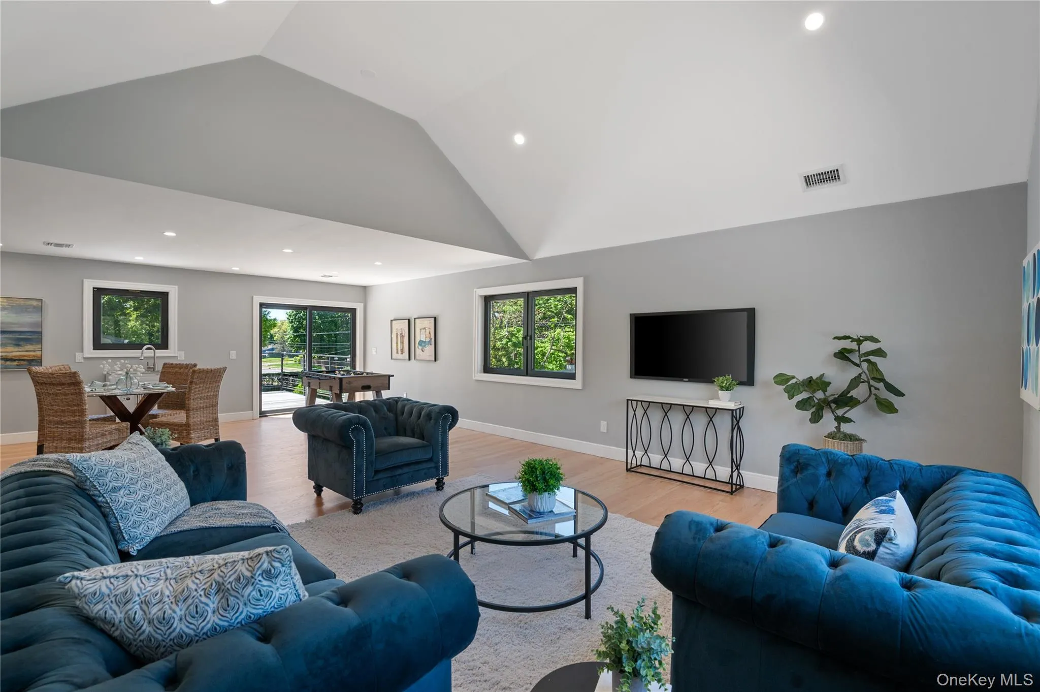 845 Islip Avenue, Islip, NY, 5 Bedrooms Bedrooms, 9 Rooms Rooms,4 BathroomsBathrooms,Residential,For Rent,Islip,0,1001251 845 Islip Avenue, Islip, NY, 5 Bedrooms Bedrooms, 9 Rooms Rooms,4 BathroomsBathrooms,Residential,For Rent,Islip,0,1001251