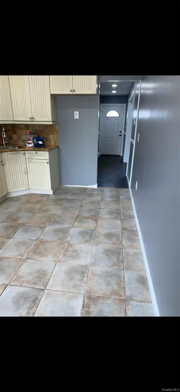 495 Dewitt Avenue, Babylon, NY, 3 Bedrooms Bedrooms, 7 Rooms Rooms,2 BathroomsBathrooms,Residential Lease,For Rent,Dewitt,0,1001255 495 Dewitt Avenue, Babylon, NY, 3 Bedrooms Bedrooms, 7 Rooms Rooms,2 BathroomsBathrooms,Residential Lease,For Rent,Dewitt,0,1001255