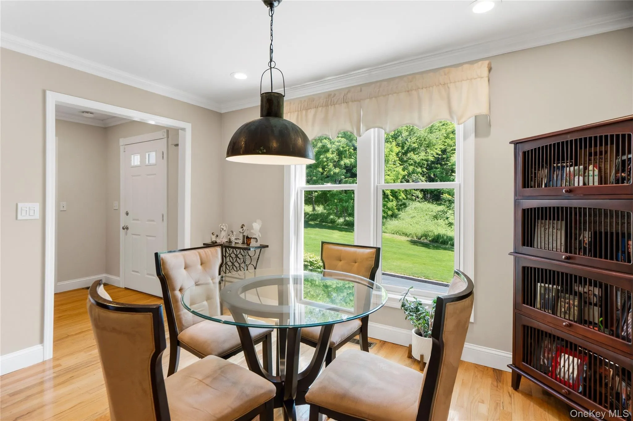 36 Sea Court Lane, Brookhaven, NY, 3 Bedrooms Bedrooms, 6 Rooms Rooms,2 BathroomsBathrooms,Residential,For Rent,Sea Court,0,1001257 36 Sea Court Lane, Brookhaven, NY, 3 Bedrooms Bedrooms, 6 Rooms Rooms,2 BathroomsBathrooms,Residential,For Rent,Sea Court,0,1001257