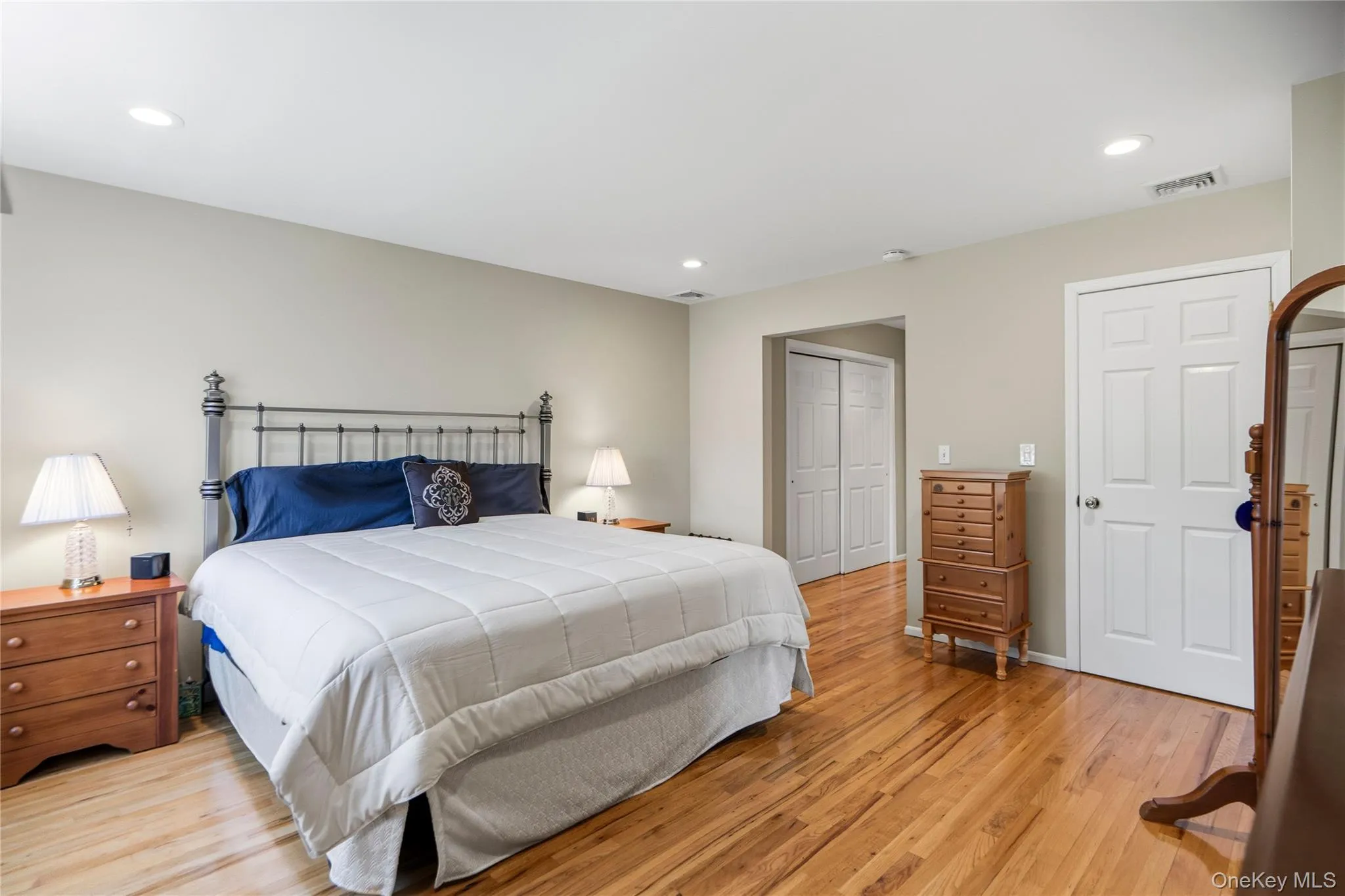 36 Sea Court Lane, Brookhaven, NY, 3 Bedrooms Bedrooms, 6 Rooms Rooms,2 BathroomsBathrooms,Residential,For Rent,Sea Court,0,1001257 36 Sea Court Lane, Brookhaven, NY, 3 Bedrooms Bedrooms, 6 Rooms Rooms,2 BathroomsBathrooms,Residential,For Rent,Sea Court,0,1001257