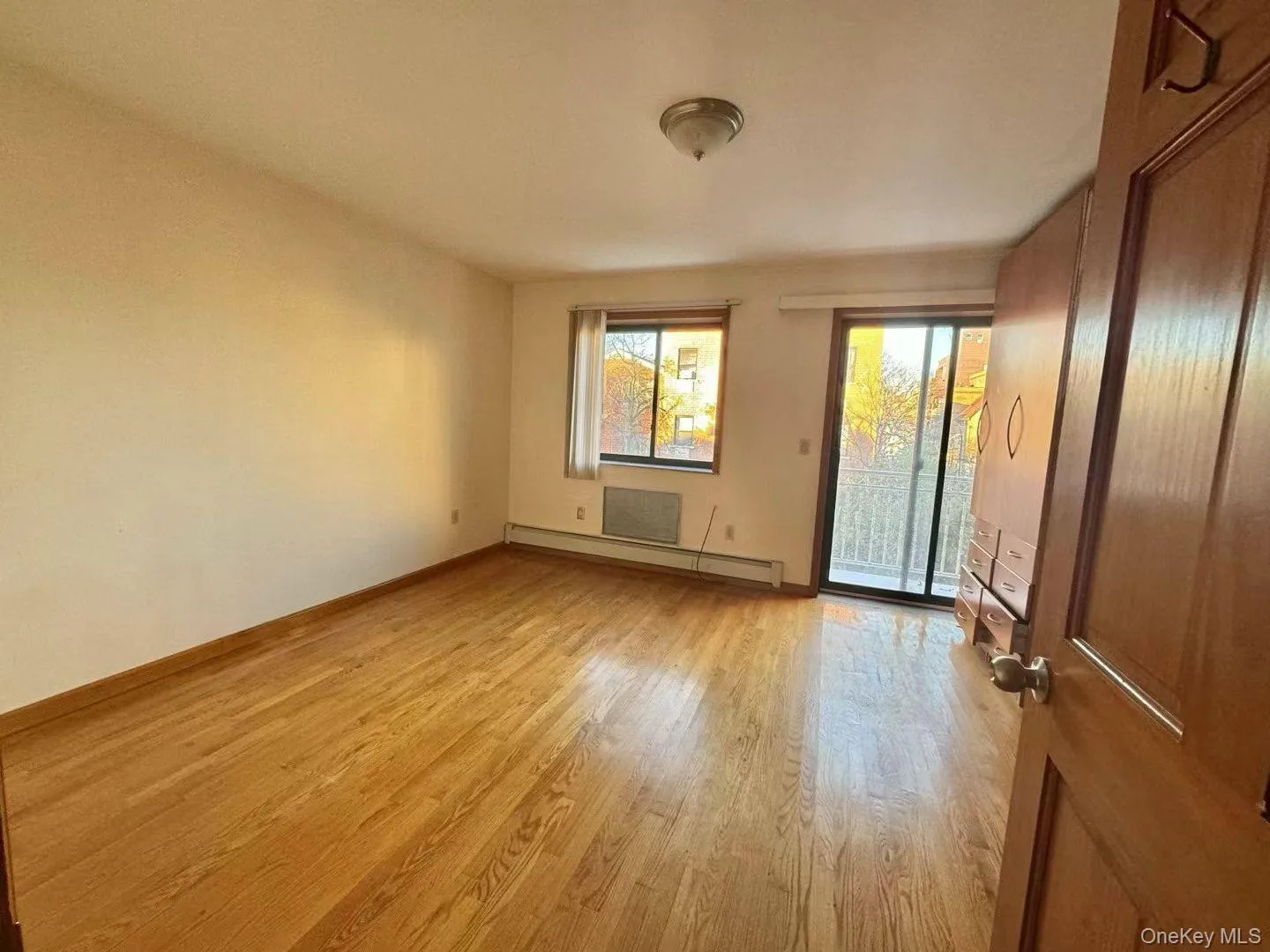139-31 34 Avenue, New York, NY, 2 Bedrooms Bedrooms, 3 Rooms Rooms,1 BathroomBathrooms,Residential Lease,For Rent,34,0,1001258 139-31 34 Avenue, New York, NY, 2 Bedrooms Bedrooms, 3 Rooms Rooms,1 BathroomBathrooms,Residential Lease,For Rent,34,0,1001258