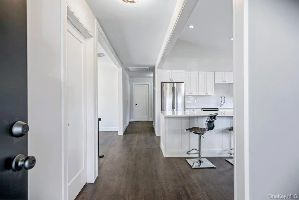 165 Livingston Avenue, Babylon, NY, 3 Bedrooms Bedrooms, 6 Rooms Rooms,2 BathroomsBathrooms,Residential Sale,For Rent,Livingston,0,1001262 165 Livingston Avenue, Babylon, NY, 3 Bedrooms Bedrooms, 6 Rooms Rooms,2 BathroomsBathrooms,Residential Sale,For Rent,Livingston,0,1001262