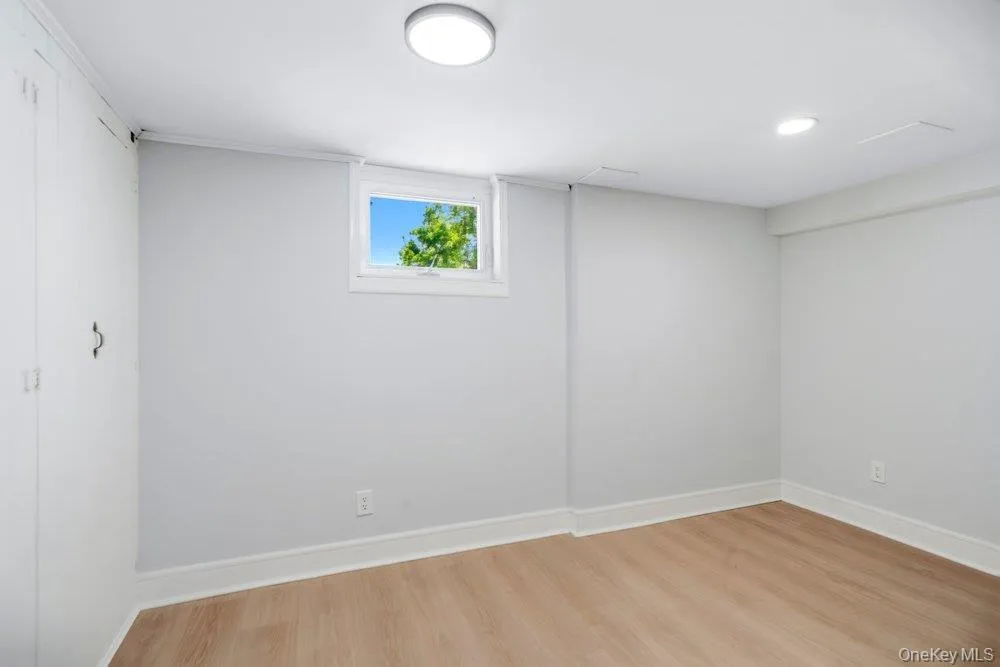 165 Livingston Avenue, Babylon, NY, 3 Bedrooms Bedrooms, 6 Rooms Rooms,2 BathroomsBathrooms,Residential Sale,For Rent,Livingston,0,1001262 165 Livingston Avenue, Babylon, NY, 3 Bedrooms Bedrooms, 6 Rooms Rooms,2 BathroomsBathrooms,Residential Sale,For Rent,Livingston,0,1001262