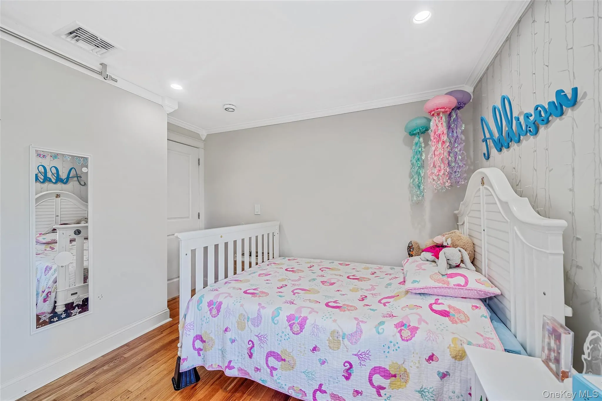 577 Oak Avenue, Islip, NY, 3 Bedrooms Bedrooms, 7 Rooms Rooms,2 BathroomsBathrooms,Residential,For Rent,Oak,0,1001264 577 Oak Avenue, Islip, NY, 3 Bedrooms Bedrooms, 7 Rooms Rooms,2 BathroomsBathrooms,Residential,For Rent,Oak,0,1001264