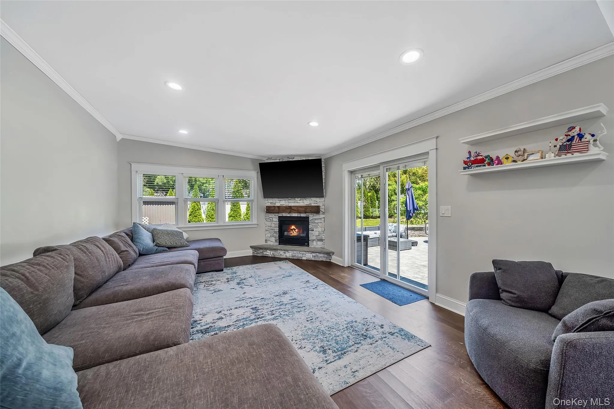 577 Oak Avenue, Islip, NY, 3 Bedrooms Bedrooms, 7 Rooms Rooms,2 BathroomsBathrooms,Residential,For Rent,Oak,0,1001264 577 Oak Avenue, Islip, NY, 3 Bedrooms Bedrooms, 7 Rooms Rooms,2 BathroomsBathrooms,Residential,For Rent,Oak,0,1001264