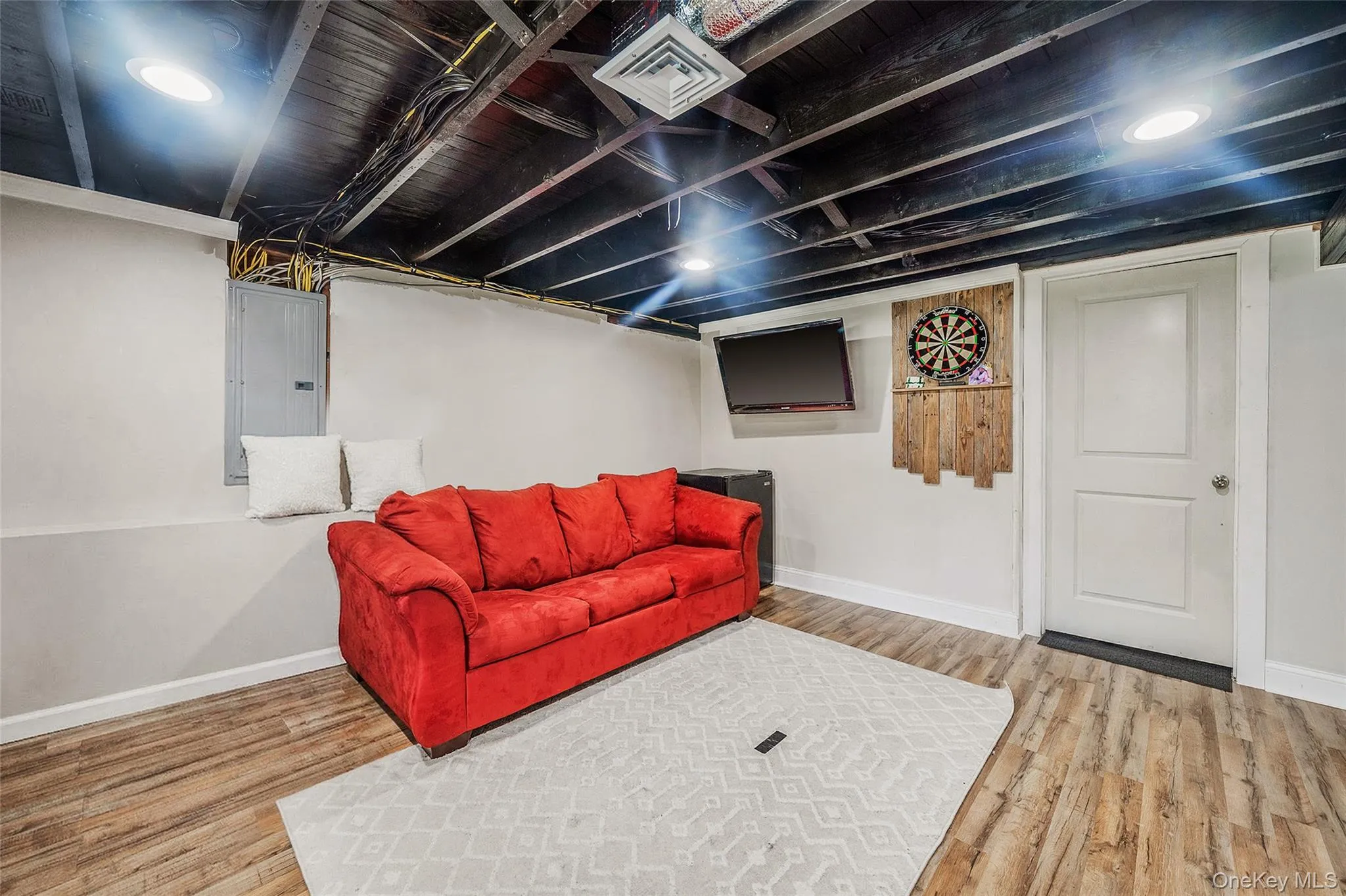 577 Oak Avenue, Islip, NY, 3 Bedrooms Bedrooms, 7 Rooms Rooms,2 BathroomsBathrooms,Residential,For Rent,Oak,0,1001264 577 Oak Avenue, Islip, NY, 3 Bedrooms Bedrooms, 7 Rooms Rooms,2 BathroomsBathrooms,Residential,For Rent,Oak,0,1001264