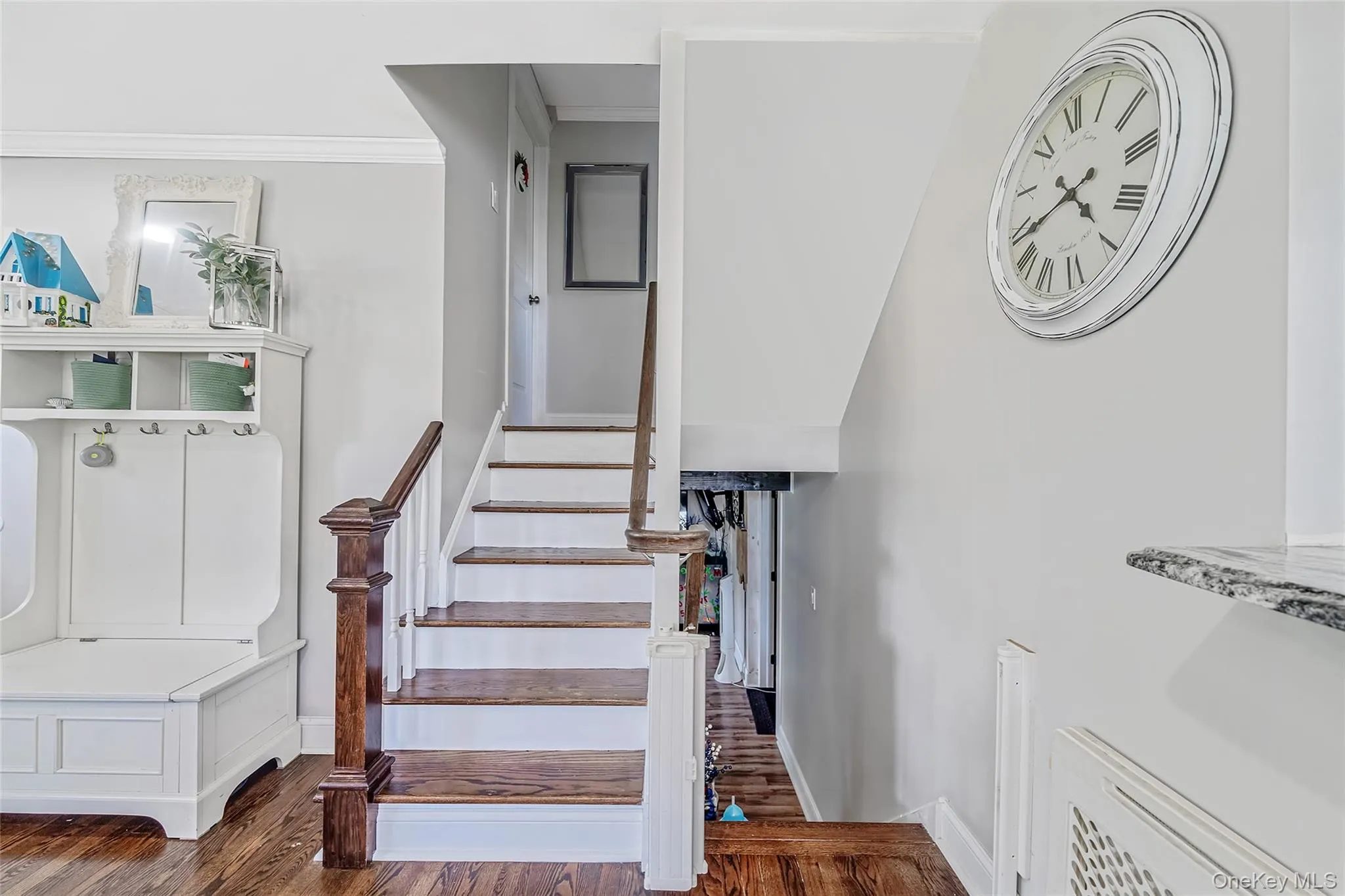 577 Oak Avenue, Islip, NY, 3 Bedrooms Bedrooms, 7 Rooms Rooms,2 BathroomsBathrooms,Residential,For Rent,Oak,0,1001264 577 Oak Avenue, Islip, NY, 3 Bedrooms Bedrooms, 7 Rooms Rooms,2 BathroomsBathrooms,Residential,For Rent,Oak,0,1001264