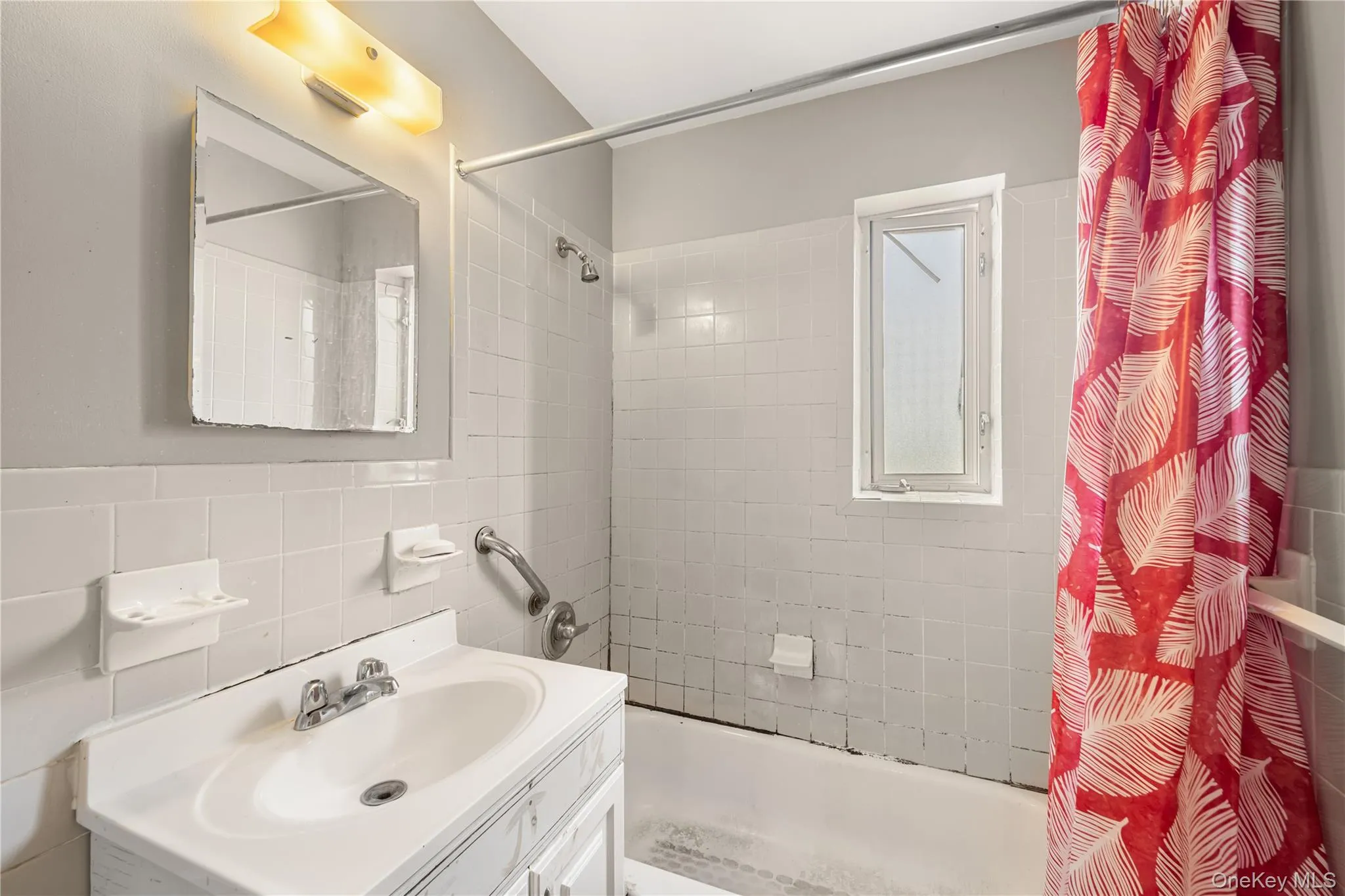 225-08 Stronghurst Avenue, New York, NY, 2 Bedrooms Bedrooms, 5 Rooms Rooms,1 BathroomBathrooms,Residential Sale,For Rent,Stronghurst,0,1001266 225-08 Stronghurst Avenue, New York, NY, 2 Bedrooms Bedrooms, 5 Rooms Rooms,1 BathroomBathrooms,Residential Sale,For Rent,Stronghurst,0,1001266