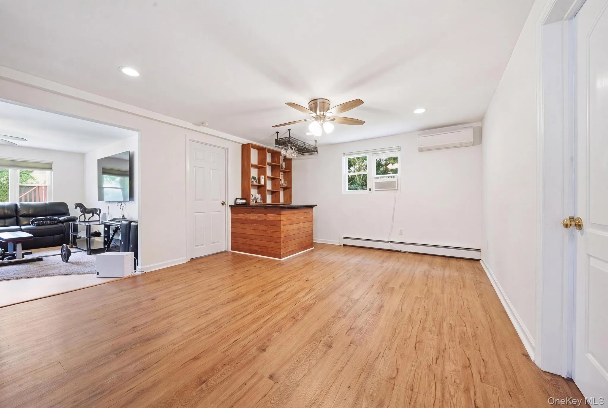 58 Oakridge Drive, Islip, NY, 6 Bedrooms Bedrooms, 9 Rooms Rooms,3 BathroomsBathrooms,Residential,For Rent,Oakridge,0,1001272 58 Oakridge Drive, Islip, NY, 6 Bedrooms Bedrooms, 9 Rooms Rooms,3 BathroomsBathrooms,Residential,For Rent,Oakridge,0,1001272