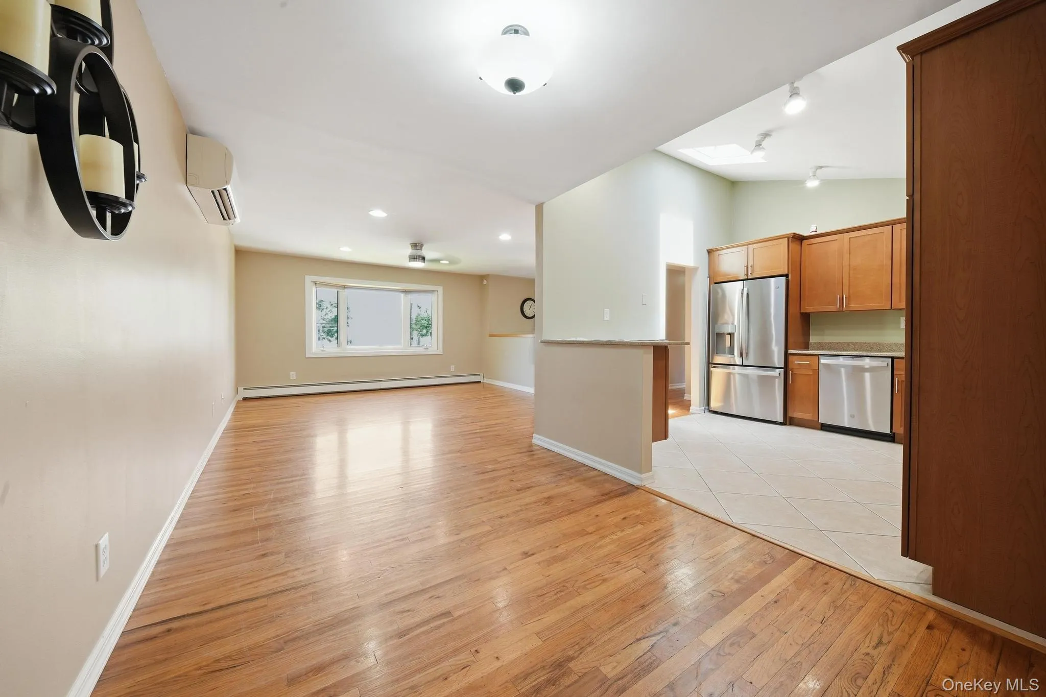 58 Oakridge Drive, Islip, NY, 6 Bedrooms Bedrooms, 9 Rooms Rooms,3 BathroomsBathrooms,Residential,For Rent,Oakridge,0,1001272 58 Oakridge Drive, Islip, NY, 6 Bedrooms Bedrooms, 9 Rooms Rooms,3 BathroomsBathrooms,Residential,For Rent,Oakridge,0,1001272