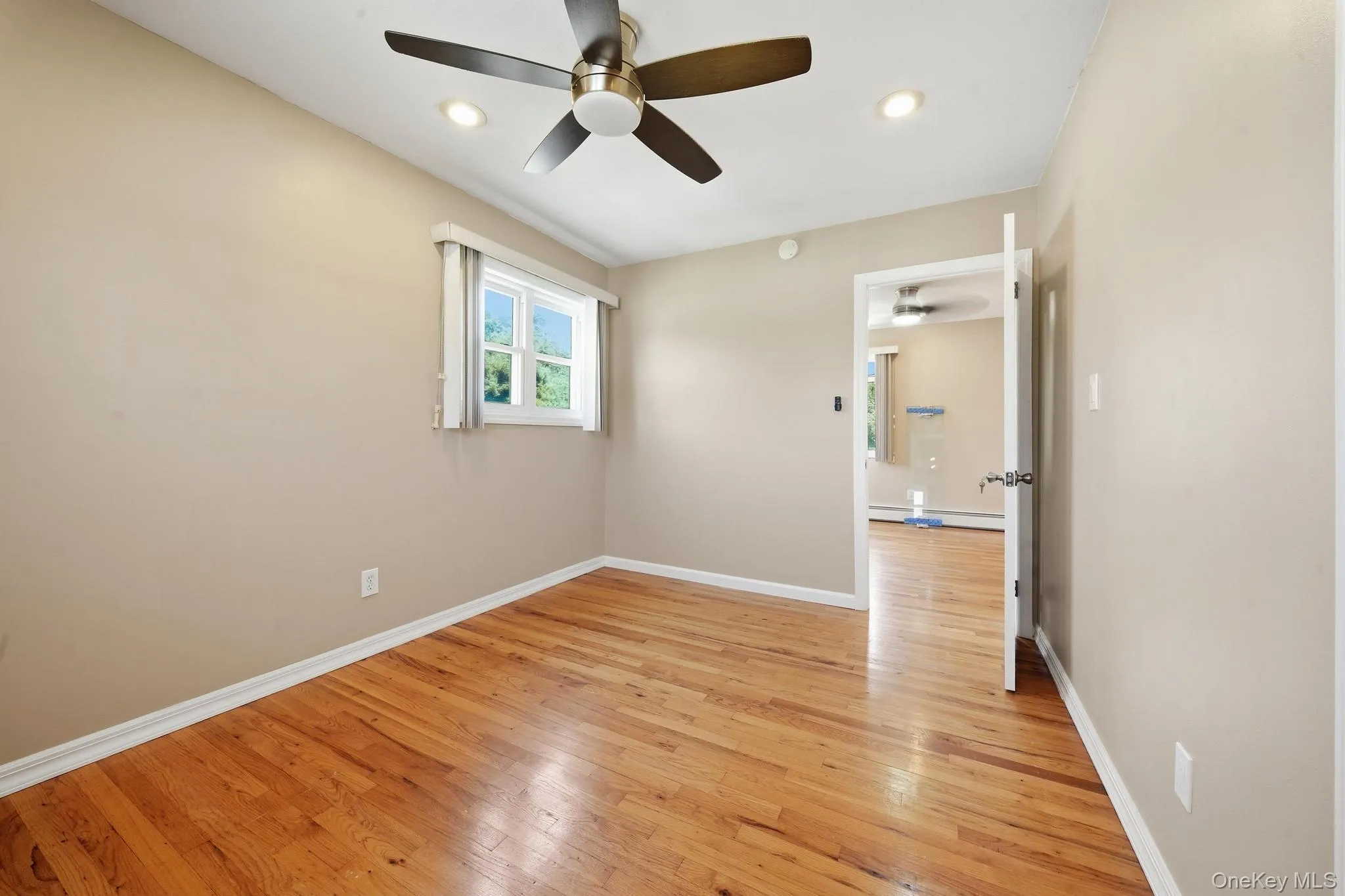58 Oakridge Drive, Islip, NY, 6 Bedrooms Bedrooms, 9 Rooms Rooms,3 BathroomsBathrooms,Residential,For Rent,Oakridge,0,1001272 58 Oakridge Drive, Islip, NY, 6 Bedrooms Bedrooms, 9 Rooms Rooms,3 BathroomsBathrooms,Residential,For Rent,Oakridge,0,1001272