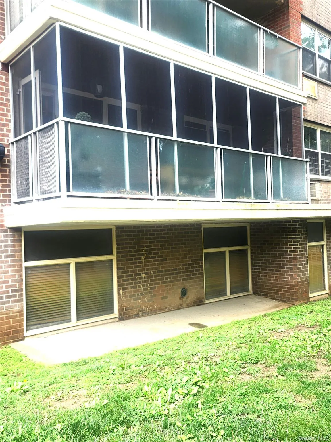 400 Cozine Avenue, New York, NY, 2 Bedrooms Bedrooms, 4 Rooms Rooms,1 BathroomBathrooms,Residential,For Rent,Cozine,0,1001279 400 Cozine Avenue, New York, NY, 2 Bedrooms Bedrooms, 4 Rooms Rooms,1 BathroomBathrooms,Residential,For Rent,Cozine,0,1001279