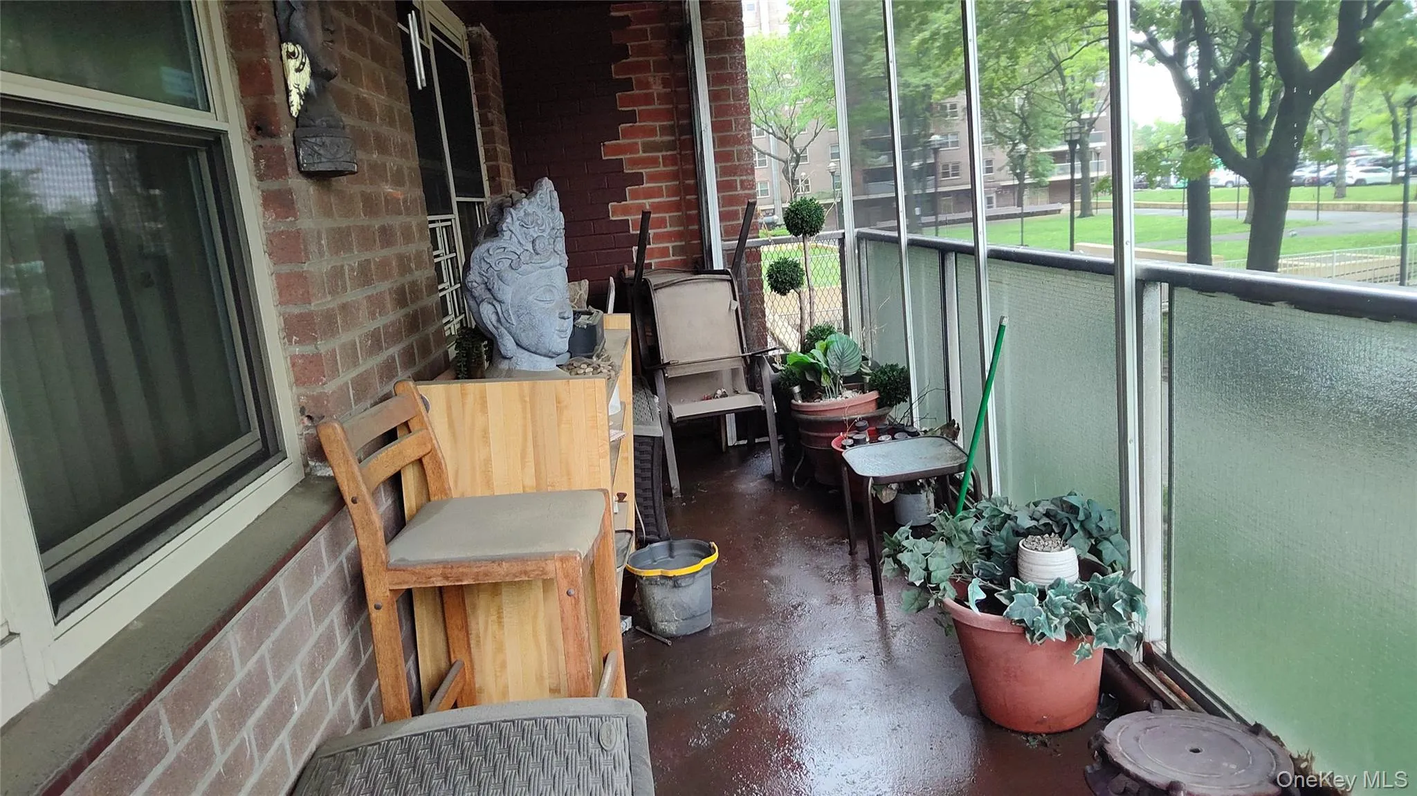 Screened in, safe and spacious outdoor seating area. Screened in, safe and spacious outdoor seating area.