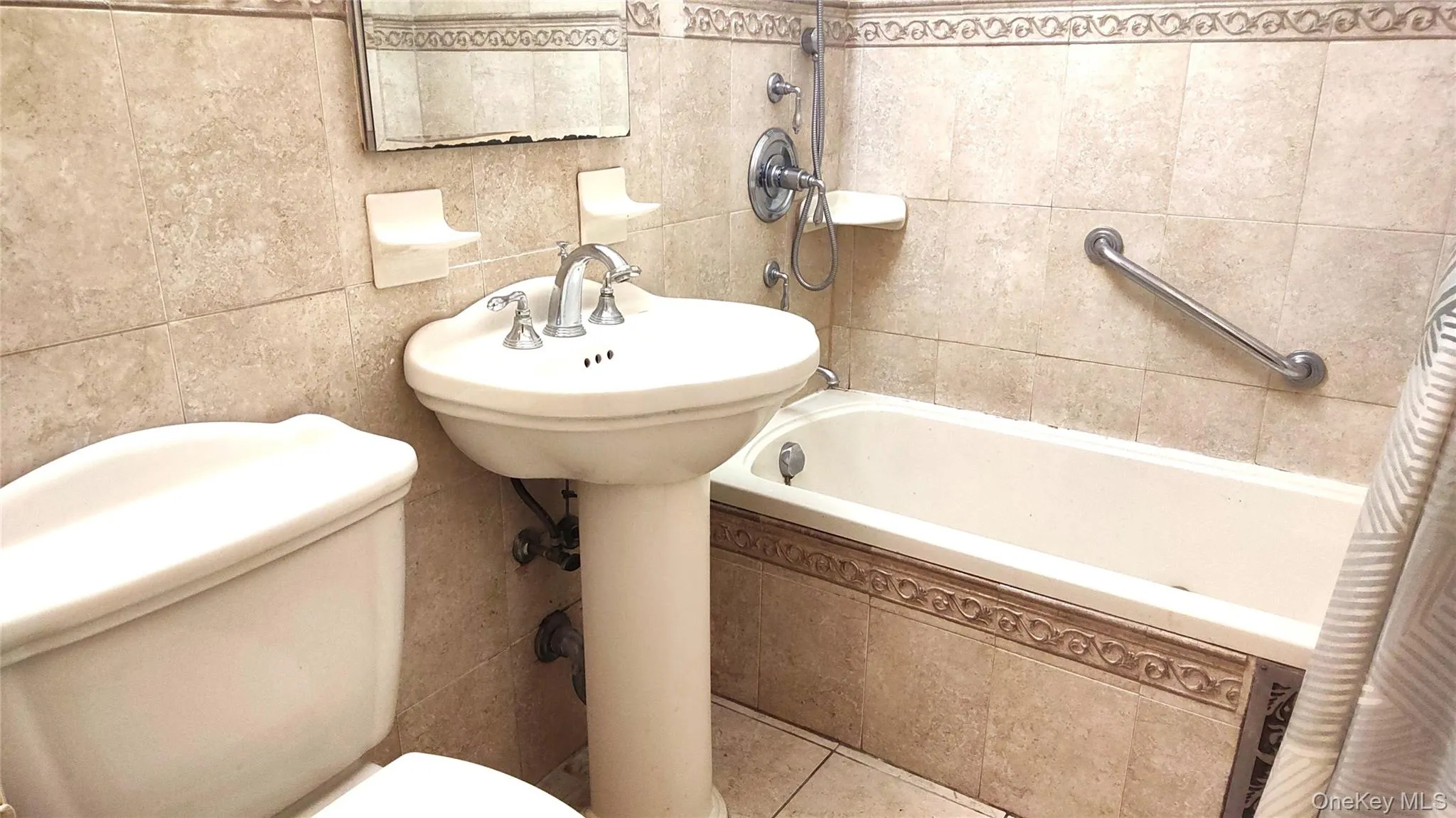 400 Cozine Avenue, New York, NY, 2 Bedrooms Bedrooms, 4 Rooms Rooms,1 BathroomBathrooms,Residential,For Rent,Cozine,0,1001279 400 Cozine Avenue, New York, NY, 2 Bedrooms Bedrooms, 4 Rooms Rooms,1 BathroomBathrooms,Residential,For Rent,Cozine,0,1001279