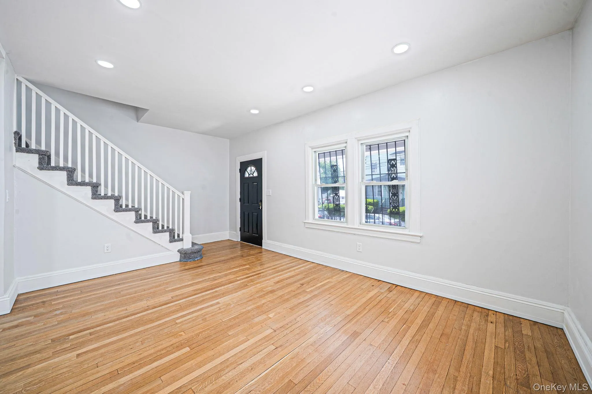 25 Harrison Street, Mount Vernon, NY, 3 Bedrooms Bedrooms, 8 Rooms Rooms,2 BathroomsBathrooms,Residential Sale,For Rent,Harrison,0,1001286 25 Harrison Street, Mount Vernon, NY, 3 Bedrooms Bedrooms, 8 Rooms Rooms,2 BathroomsBathrooms,Residential Sale,For Rent,Harrison,0,1001286