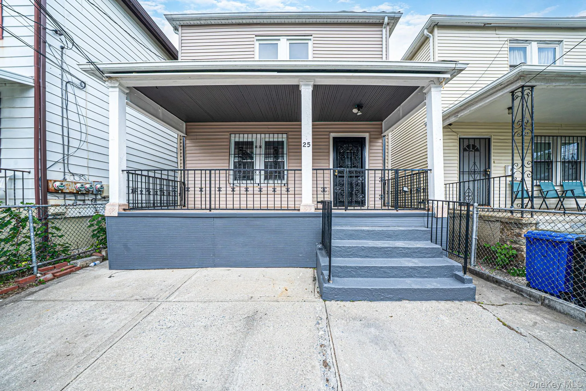 25 Harrison Street, Mount Vernon, NY, 3 Bedrooms Bedrooms, 8 Rooms Rooms,2 BathroomsBathrooms,Residential Sale,For Rent,Harrison,0,1001286 25 Harrison Street, Mount Vernon, NY, 3 Bedrooms Bedrooms, 8 Rooms Rooms,2 BathroomsBathrooms,Residential Sale,For Rent,Harrison,0,1001286