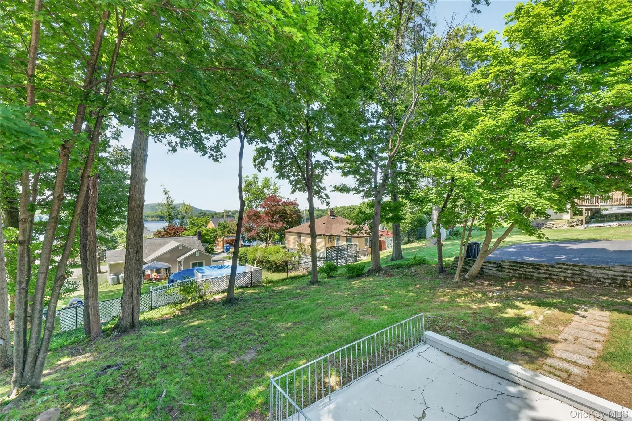 333 Oak Drive, New Windsor, NY, 2 Bedrooms Bedrooms, 4 Rooms Rooms,1 BathroomBathrooms,Residential,For Rent,Oak,0,1001297 333 Oak Drive, New Windsor, NY, 2 Bedrooms Bedrooms, 4 Rooms Rooms,1 BathroomBathrooms,Residential,For Rent,Oak,0,1001297