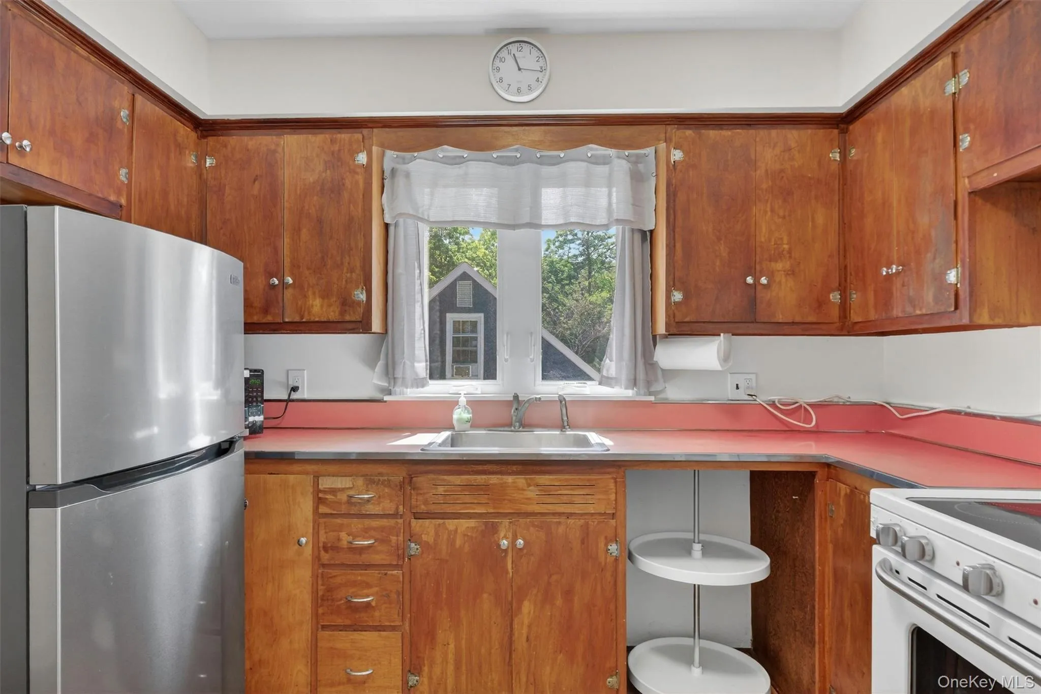 333 Oak Drive, New Windsor, NY, 2 Bedrooms Bedrooms, 4 Rooms Rooms,1 BathroomBathrooms,Residential,For Rent,Oak,0,1001297 333 Oak Drive, New Windsor, NY, 2 Bedrooms Bedrooms, 4 Rooms Rooms,1 BathroomBathrooms,Residential,For Rent,Oak,0,1001297