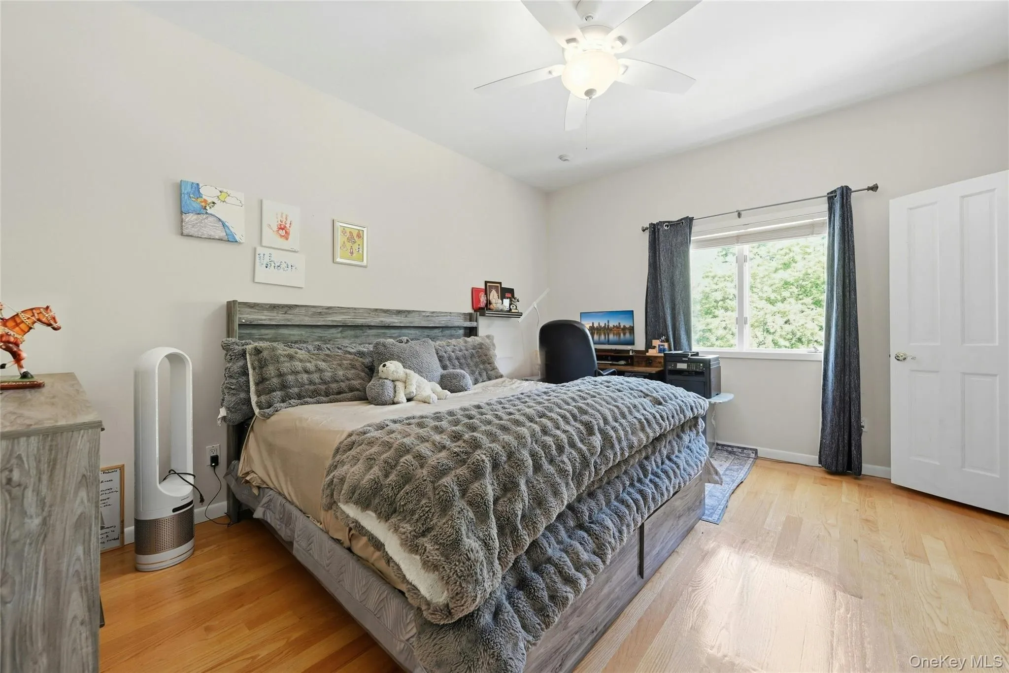 12 Phillips Lane, Brookhaven, NY, 4 Bedrooms Bedrooms, 9 Rooms Rooms,2 BathroomsBathrooms,Residential,For Rent,Phillips,0,1001302 12 Phillips Lane, Brookhaven, NY, 4 Bedrooms Bedrooms, 9 Rooms Rooms,2 BathroomsBathrooms,Residential,For Rent,Phillips,0,1001302