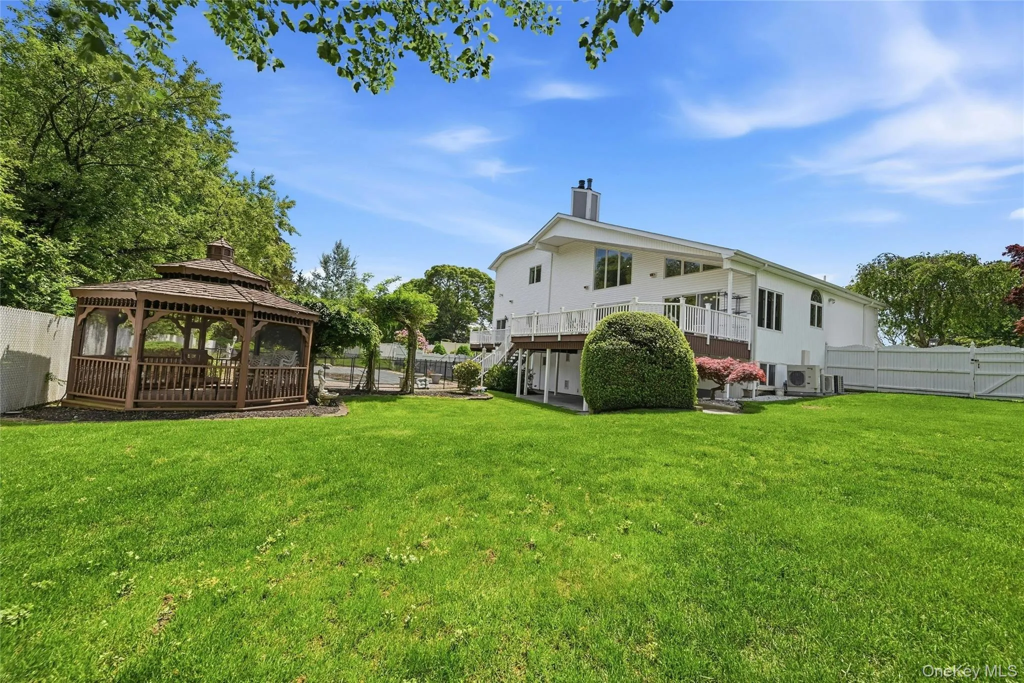 12 Phillips Lane, Brookhaven, NY, 4 Bedrooms Bedrooms, 9 Rooms Rooms,2 BathroomsBathrooms,Residential,For Rent,Phillips,0,1001302 12 Phillips Lane, Brookhaven, NY, 4 Bedrooms Bedrooms, 9 Rooms Rooms,2 BathroomsBathrooms,Residential,For Rent,Phillips,0,1001302