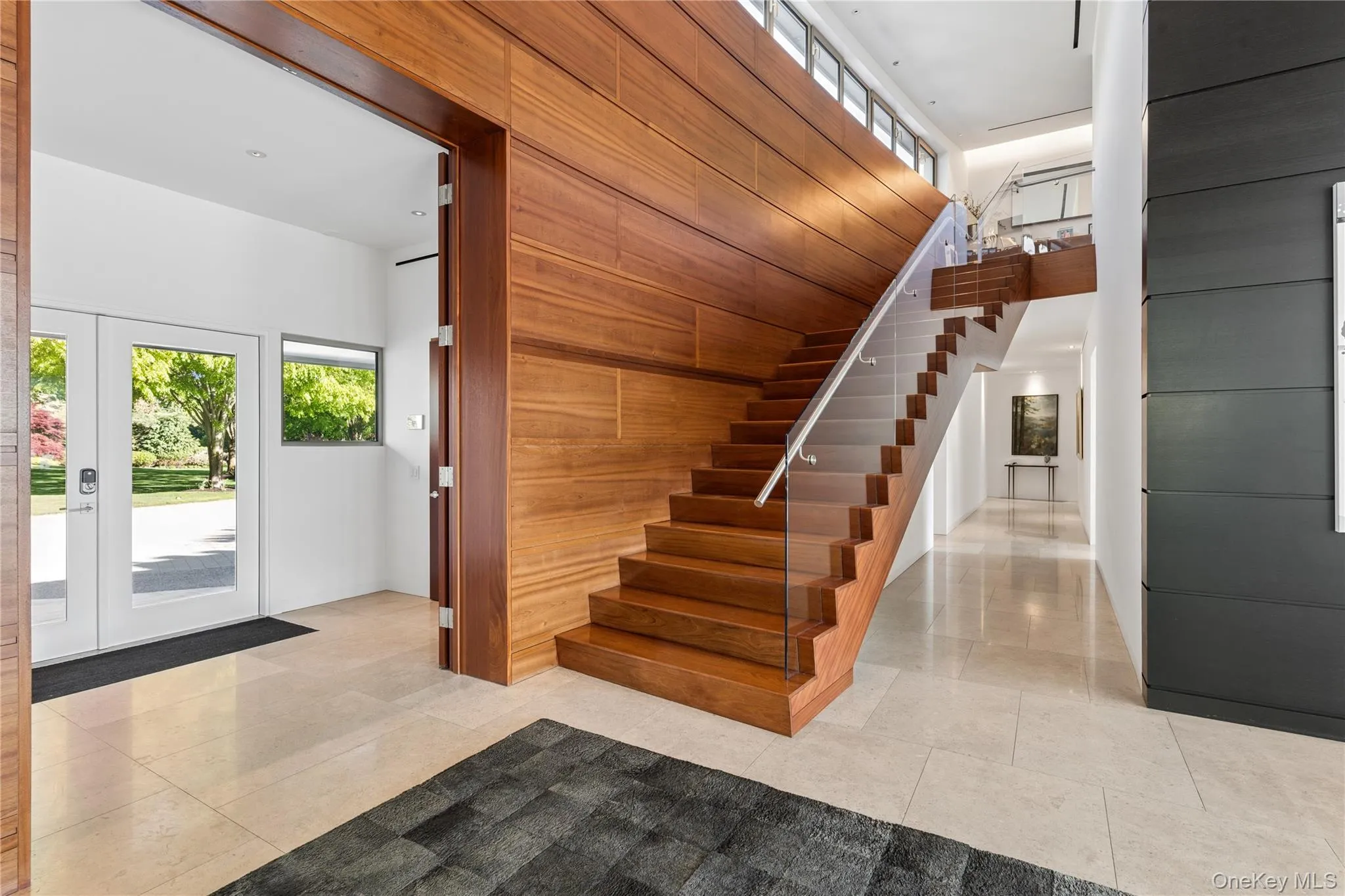 Custom Brazilian Cherry Staircase & Rail Custom Brazilian Cherry Staircase & Rail