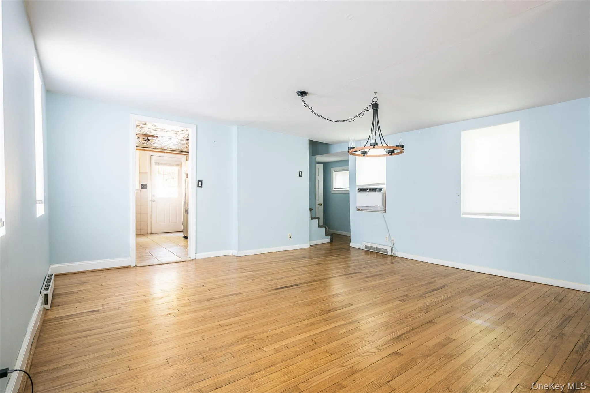 33 Port Washington Road, Brookhaven, NY, 4 Bedrooms Bedrooms, 8 Rooms Rooms,3 BathroomsBathrooms,Residential,For Rent,Port Washington,0,1001310 33 Port Washington Road, Brookhaven, NY, 4 Bedrooms Bedrooms, 8 Rooms Rooms,3 BathroomsBathrooms,Residential,For Rent,Port Washington,0,1001310