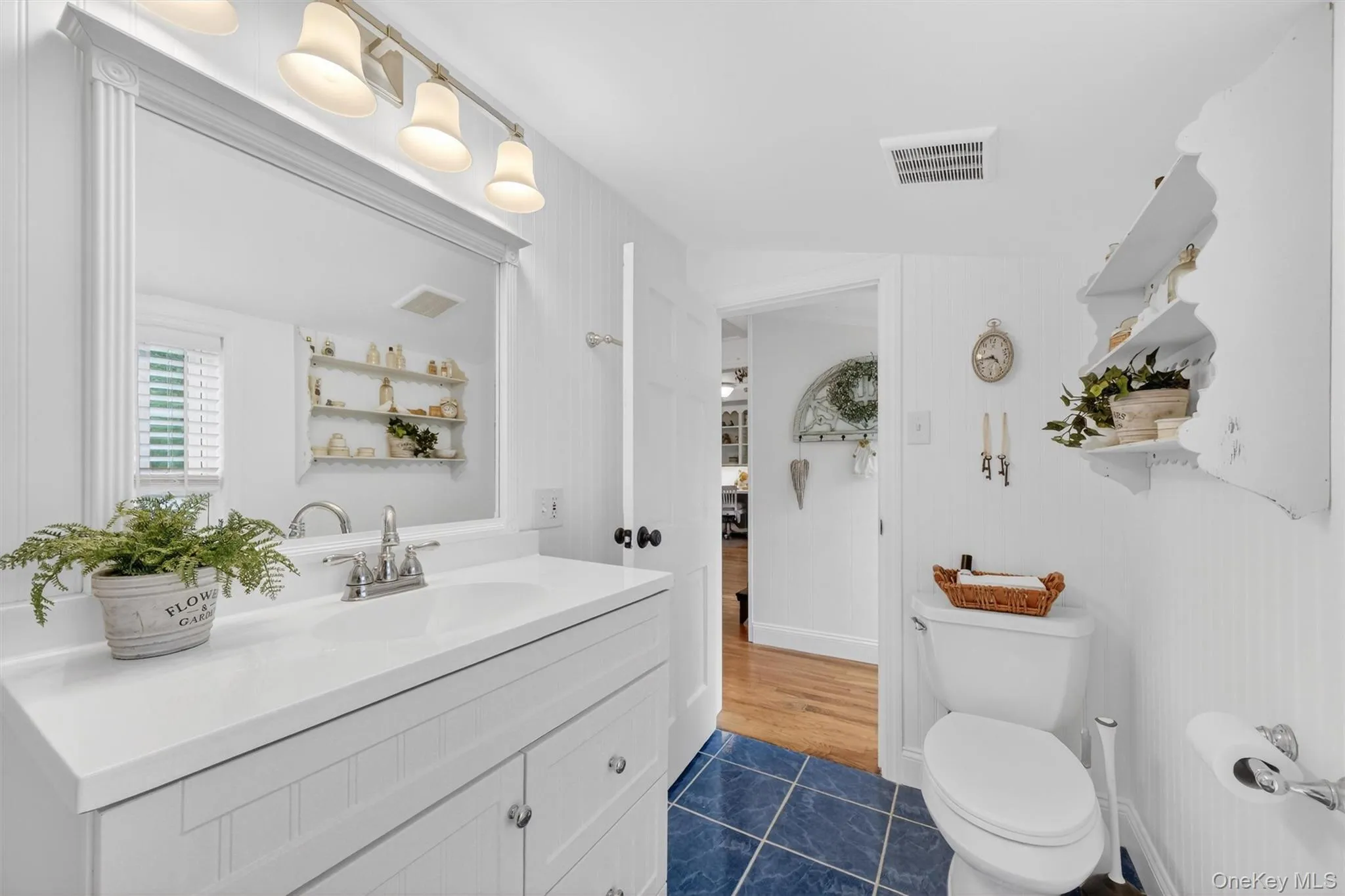 116 Chestnut Drive, New Windsor, NY, 3 Bedrooms Bedrooms, 7 Rooms Rooms,2 BathroomsBathrooms,Residential,For Rent,Chestnut,0,1001314 116 Chestnut Drive, New Windsor, NY, 3 Bedrooms Bedrooms, 7 Rooms Rooms,2 BathroomsBathrooms,Residential,For Rent,Chestnut,0,1001314