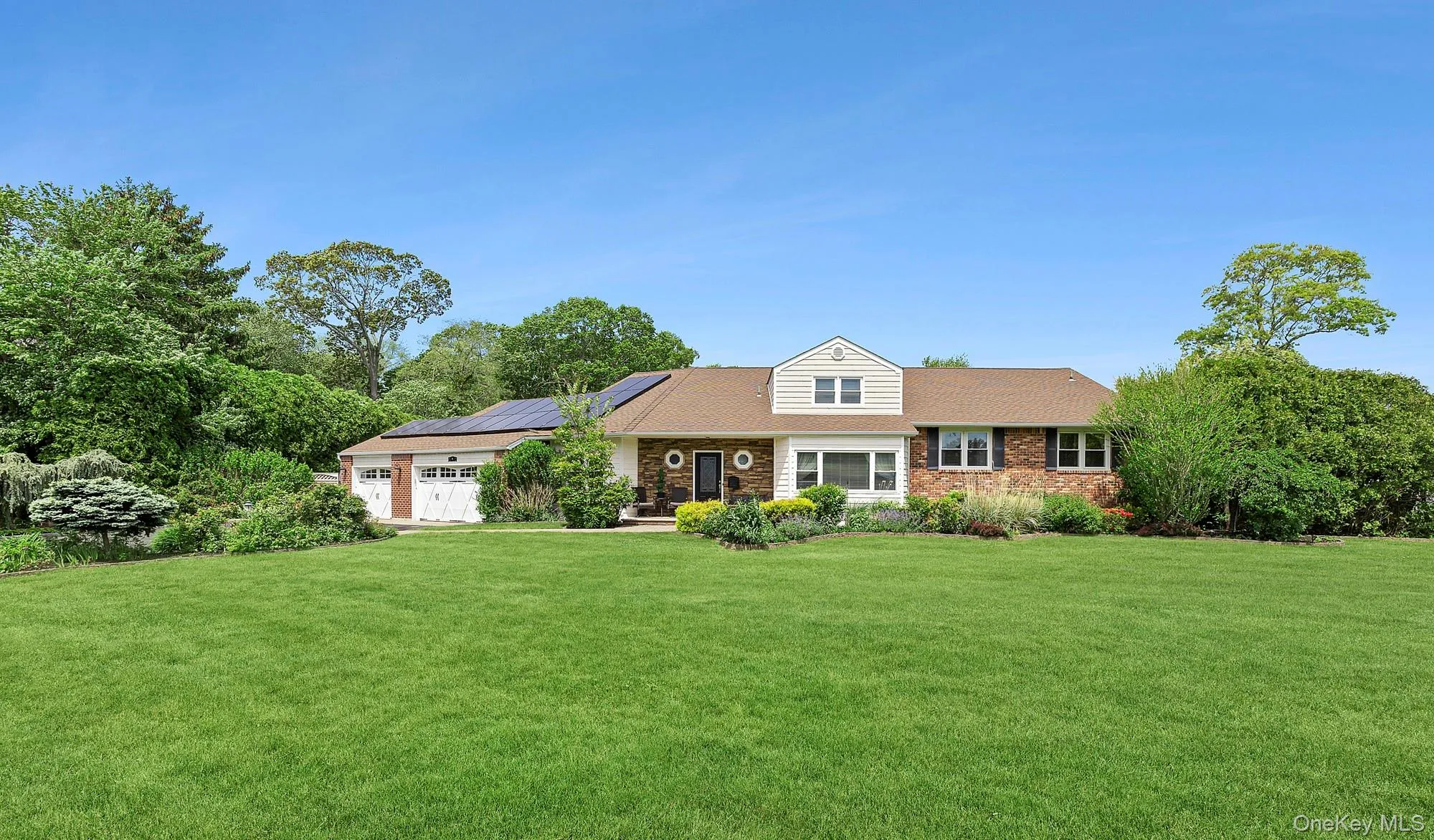 9 Dove Lane, Islip, NY, 5 Bedrooms Bedrooms, 11 Rooms Rooms,3 BathroomsBathrooms,Residential,For Rent,Dove,0,1001324 9 Dove Lane, Islip, NY, 5 Bedrooms Bedrooms, 11 Rooms Rooms,3 BathroomsBathrooms,Residential,For Rent,Dove,0,1001324