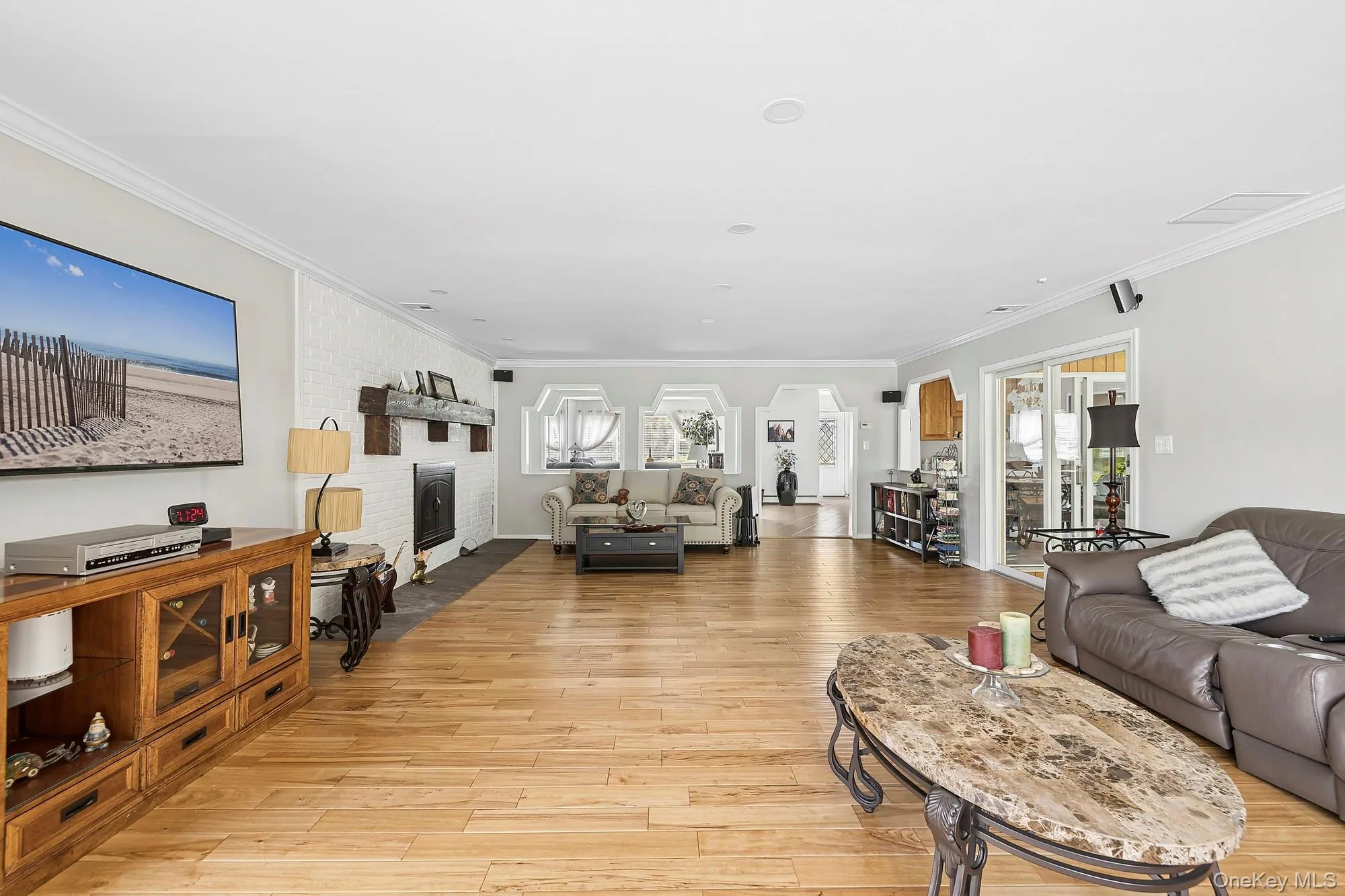 9 Dove Lane, Islip, NY, 5 Bedrooms Bedrooms, 11 Rooms Rooms,3 BathroomsBathrooms,Residential,For Rent,Dove,0,1001324 9 Dove Lane, Islip, NY, 5 Bedrooms Bedrooms, 11 Rooms Rooms,3 BathroomsBathrooms,Residential,For Rent,Dove,0,1001324