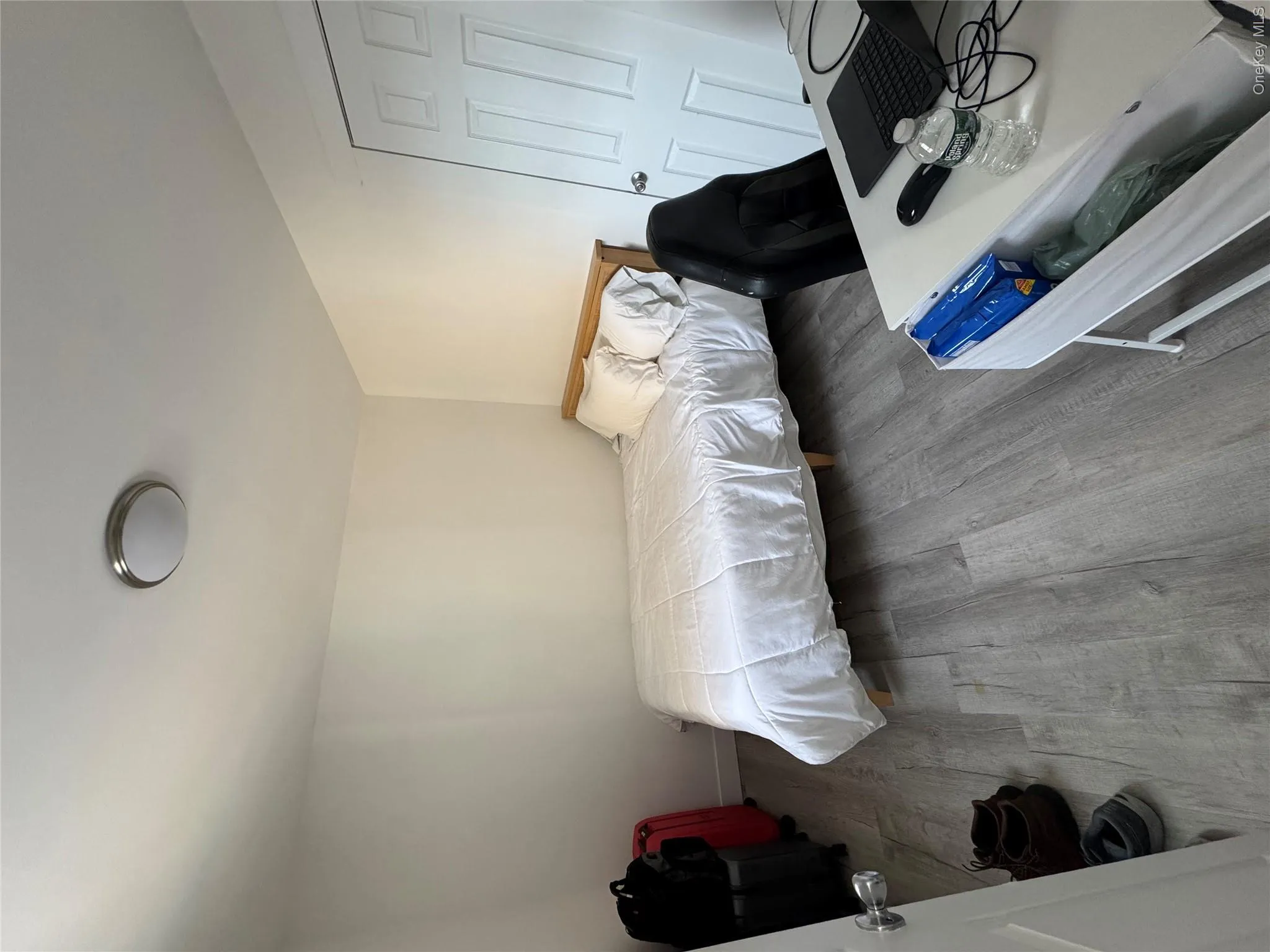 52 Florida Street, Long Beach, NY, 1 Bedroom Bedrooms, 3 Rooms Rooms,1 BathroomBathrooms,Residential Lease,For Rent,Florida,0,1001325 52 Florida Street, Long Beach, NY, 1 Bedroom Bedrooms, 3 Rooms Rooms,1 BathroomBathrooms,Residential Lease,For Rent,Florida,0,1001325