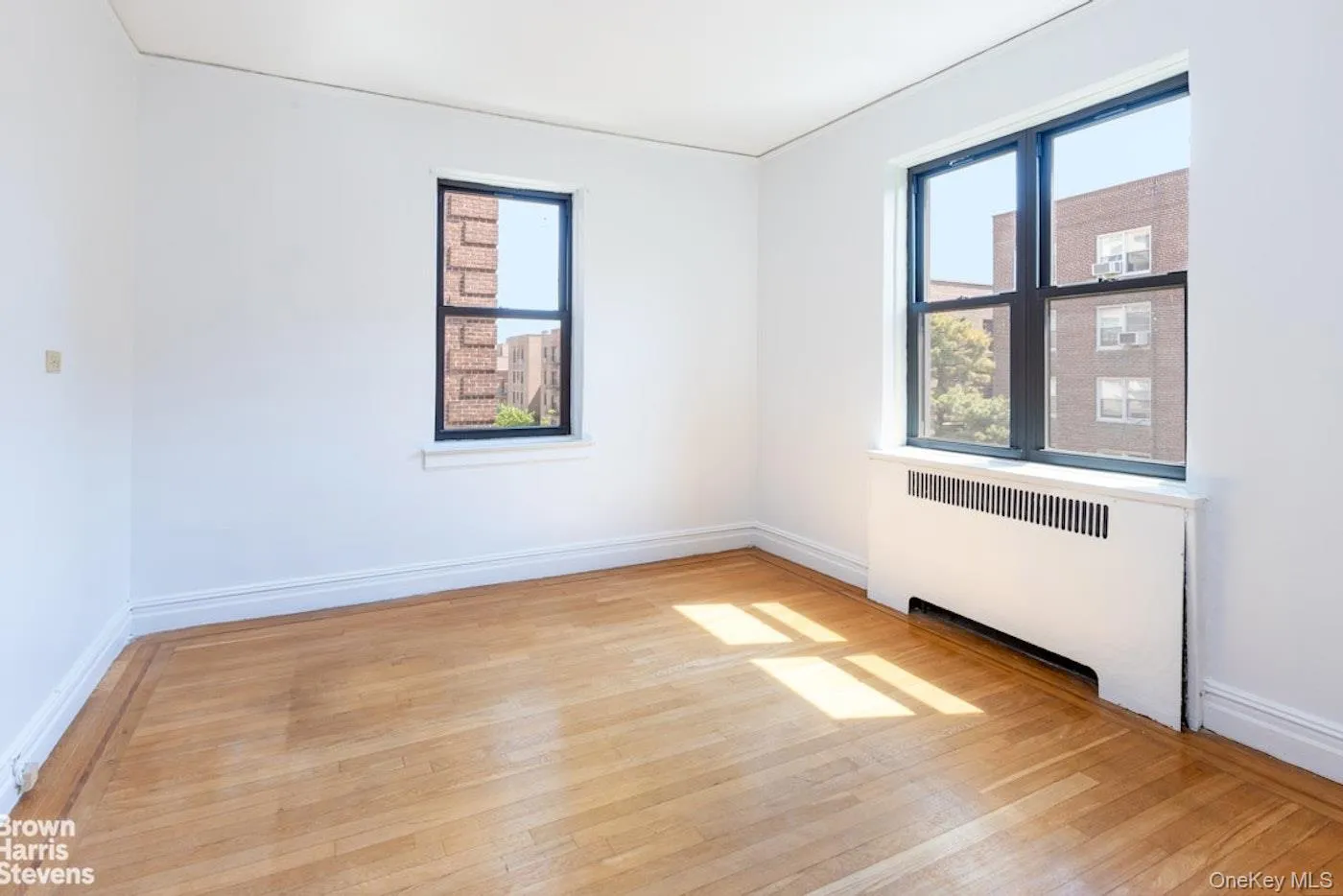 3215 Netherland Avenue, New York, NY, 2 Bedrooms Bedrooms, 5 Rooms Rooms,1 BathroomBathrooms,Residential,For Rent,Netherland,0,1001326 3215 Netherland Avenue, New York, NY, 2 Bedrooms Bedrooms, 5 Rooms Rooms,1 BathroomBathrooms,Residential,For Rent,Netherland,0,1001326