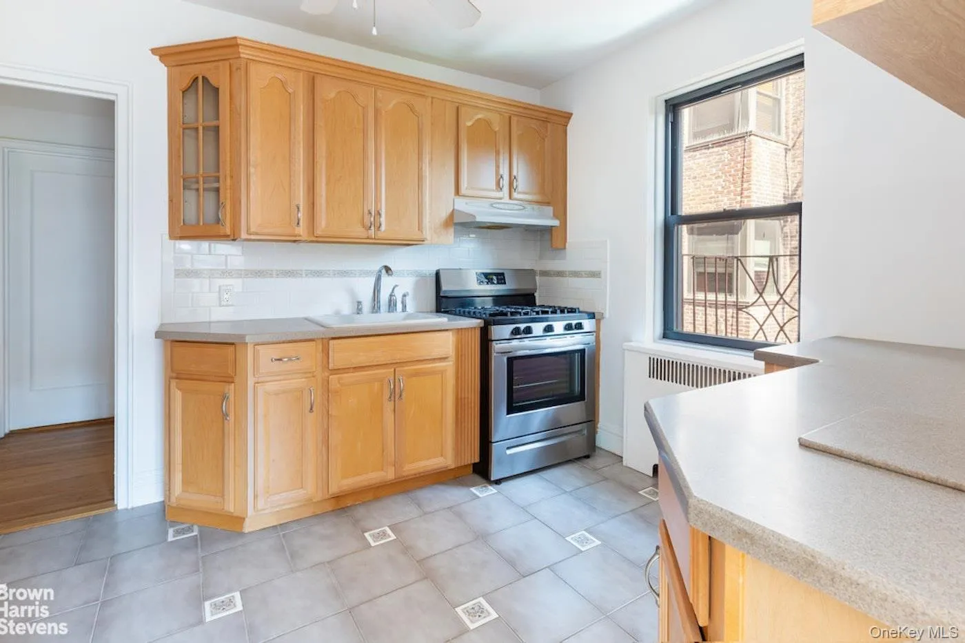3215 Netherland Avenue, New York, NY, 2 Bedrooms Bedrooms, 5 Rooms Rooms,1 BathroomBathrooms,Residential,For Rent,Netherland,0,1001326 3215 Netherland Avenue, New York, NY, 2 Bedrooms Bedrooms, 5 Rooms Rooms,1 BathroomBathrooms,Residential,For Rent,Netherland,0,1001326