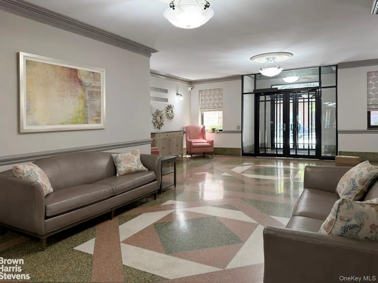 3215 Netherland Avenue, New York, NY, 2 Bedrooms Bedrooms, 5 Rooms Rooms,1 BathroomBathrooms,Residential,For Rent,Netherland,0,1001326 3215 Netherland Avenue, New York, NY, 2 Bedrooms Bedrooms, 5 Rooms Rooms,1 BathroomBathrooms,Residential,For Rent,Netherland,0,1001326