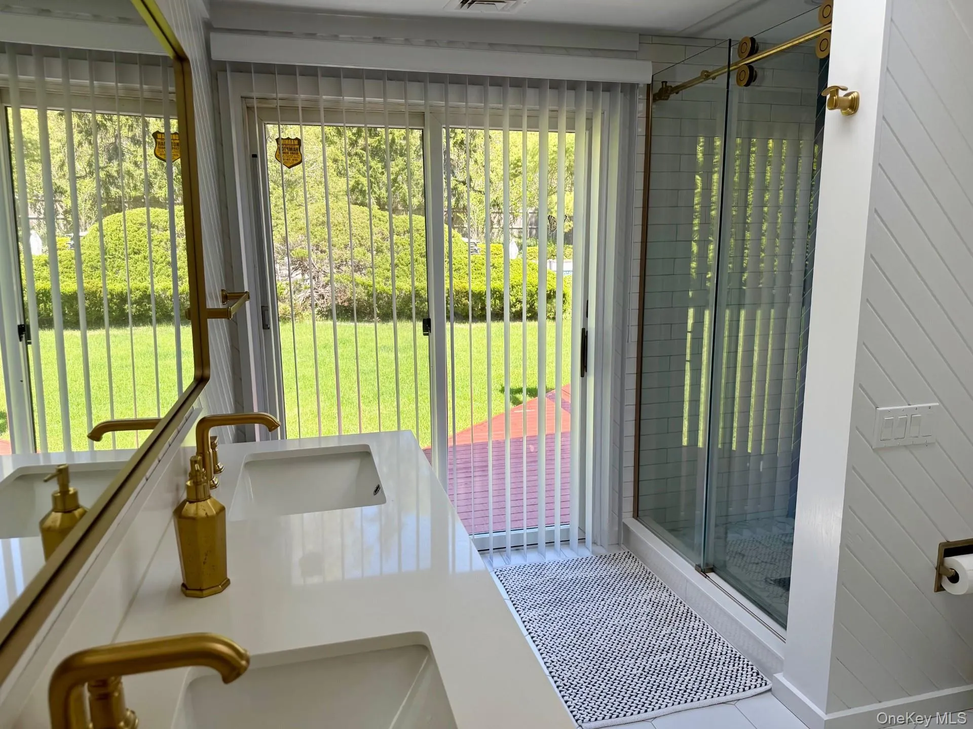 111 Fanning Avenue, Southampton, NY, 3 Bedrooms Bedrooms, 6 Rooms Rooms,2 BathroomsBathrooms,Residential Lease,For Rent,Fanning,0,1001327 111 Fanning Avenue, Southampton, NY, 3 Bedrooms Bedrooms, 6 Rooms Rooms,2 BathroomsBathrooms,Residential Lease,For Rent,Fanning,0,1001327
