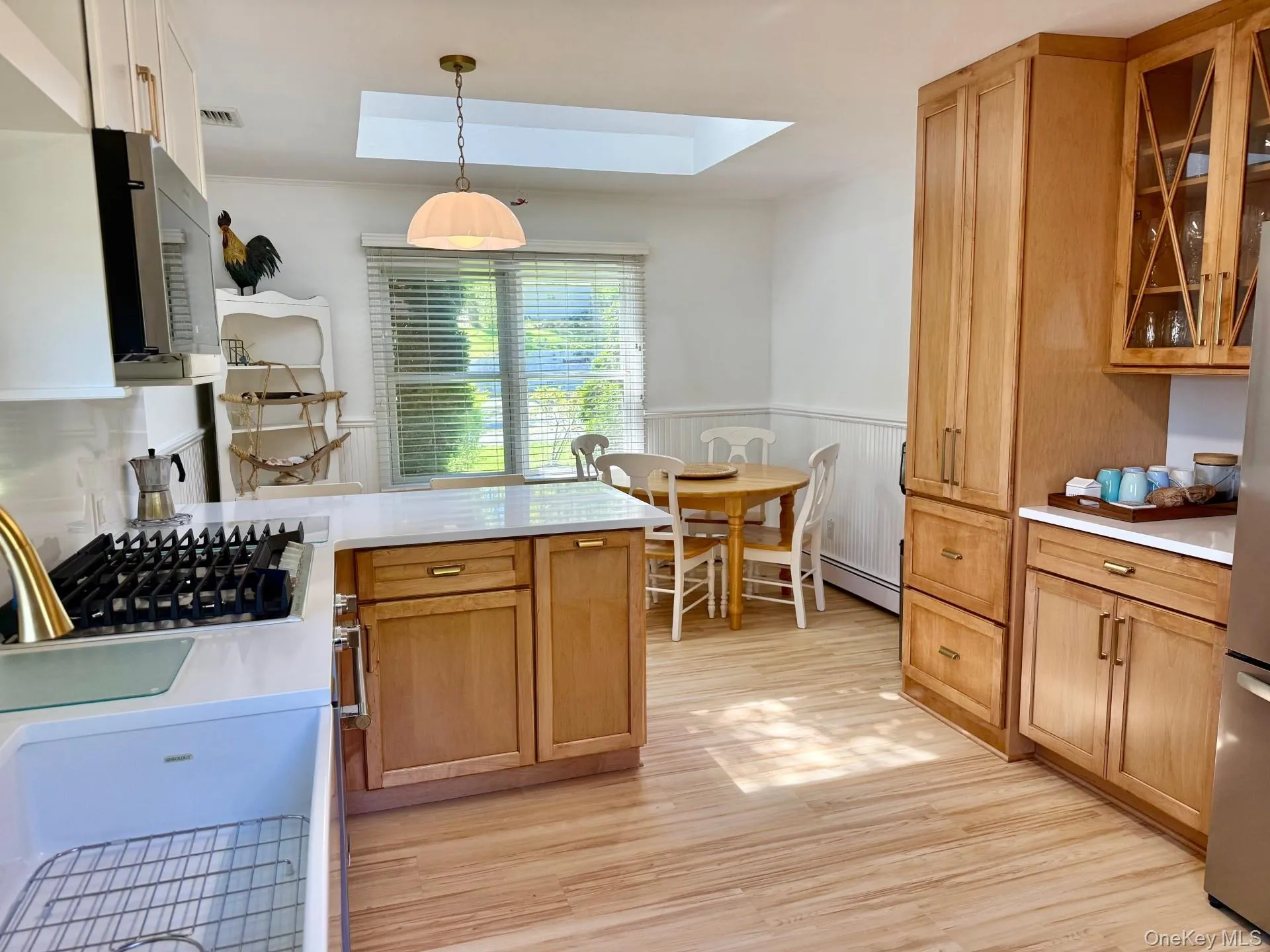 111 Fanning Avenue, Southampton, NY, 3 Bedrooms Bedrooms, 6 Rooms Rooms,2 BathroomsBathrooms,Residential Lease,For Rent,Fanning,0,1001327 111 Fanning Avenue, Southampton, NY, 3 Bedrooms Bedrooms, 6 Rooms Rooms,2 BathroomsBathrooms,Residential Lease,For Rent,Fanning,0,1001327