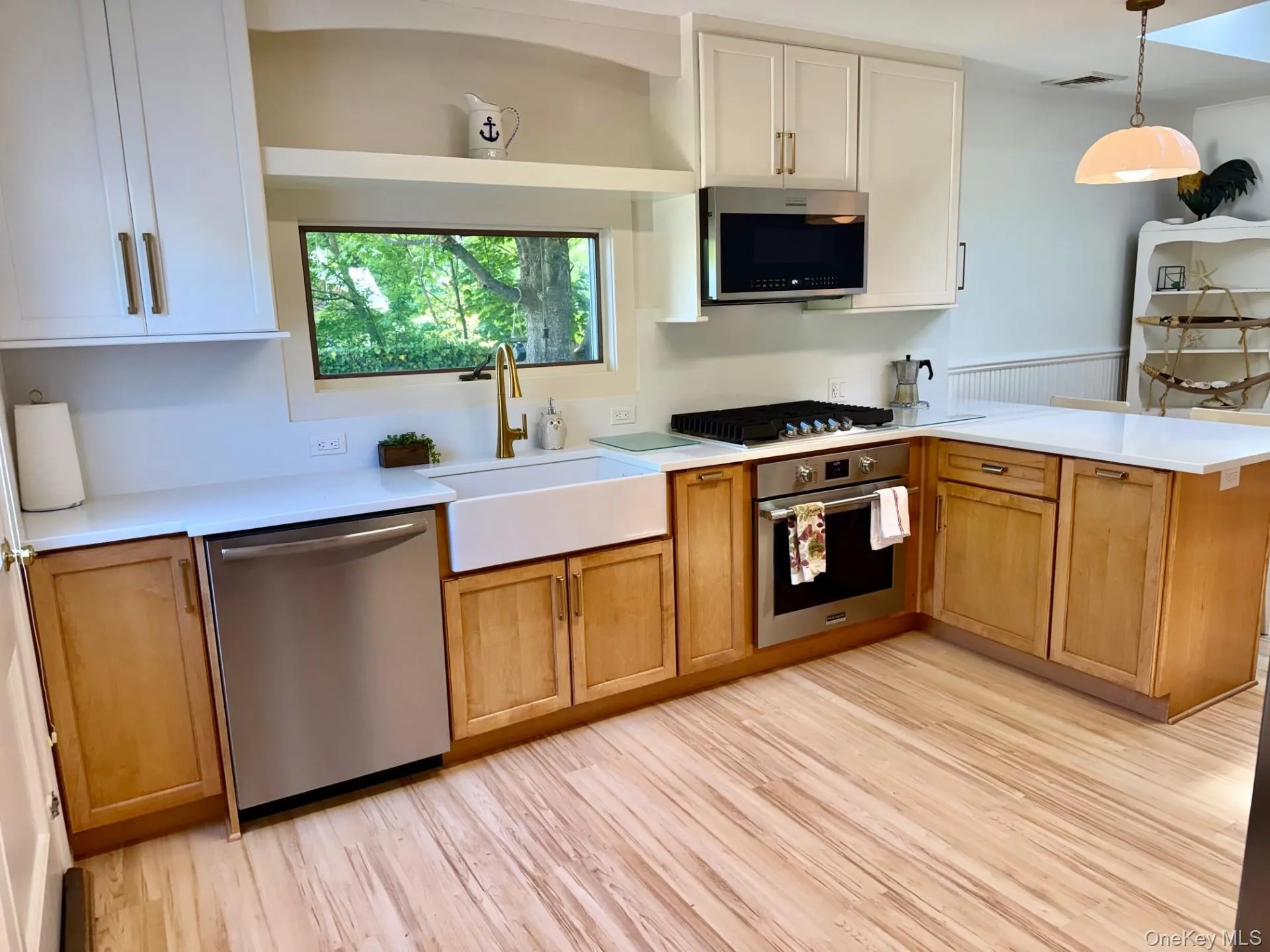 111 Fanning Avenue, Southampton, NY, 3 Bedrooms Bedrooms, 6 Rooms Rooms,2 BathroomsBathrooms,Residential Lease,For Rent,Fanning,0,1001327 111 Fanning Avenue, Southampton, NY, 3 Bedrooms Bedrooms, 6 Rooms Rooms,2 BathroomsBathrooms,Residential Lease,For Rent,Fanning,0,1001327