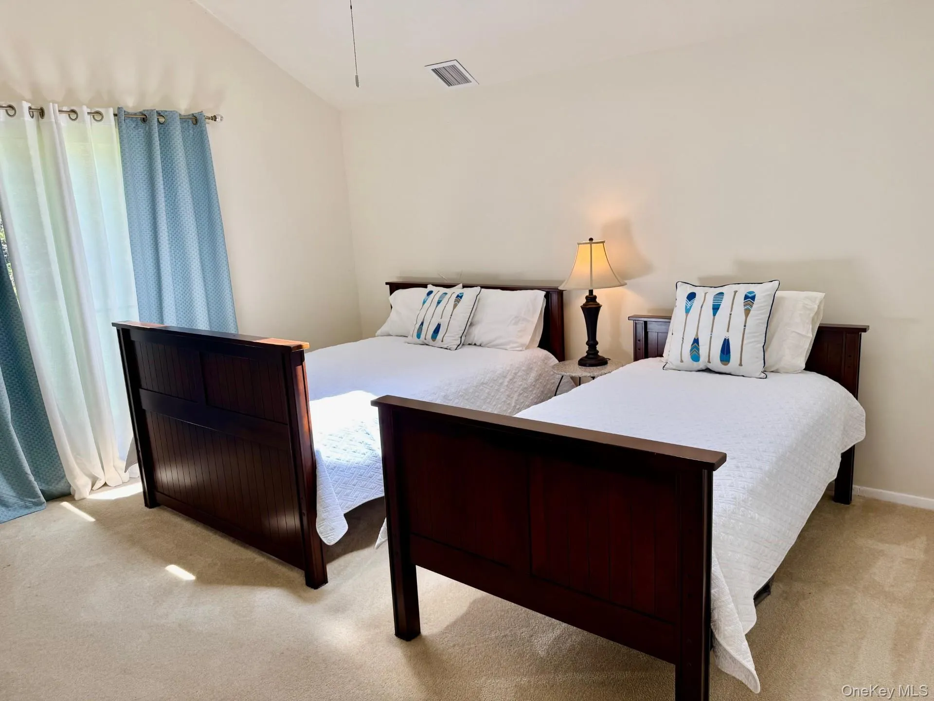 111 Fanning Avenue, Southampton, NY, 3 Bedrooms Bedrooms, 6 Rooms Rooms,2 BathroomsBathrooms,Residential Lease,For Rent,Fanning,0,1001327 111 Fanning Avenue, Southampton, NY, 3 Bedrooms Bedrooms, 6 Rooms Rooms,2 BathroomsBathrooms,Residential Lease,For Rent,Fanning,0,1001327