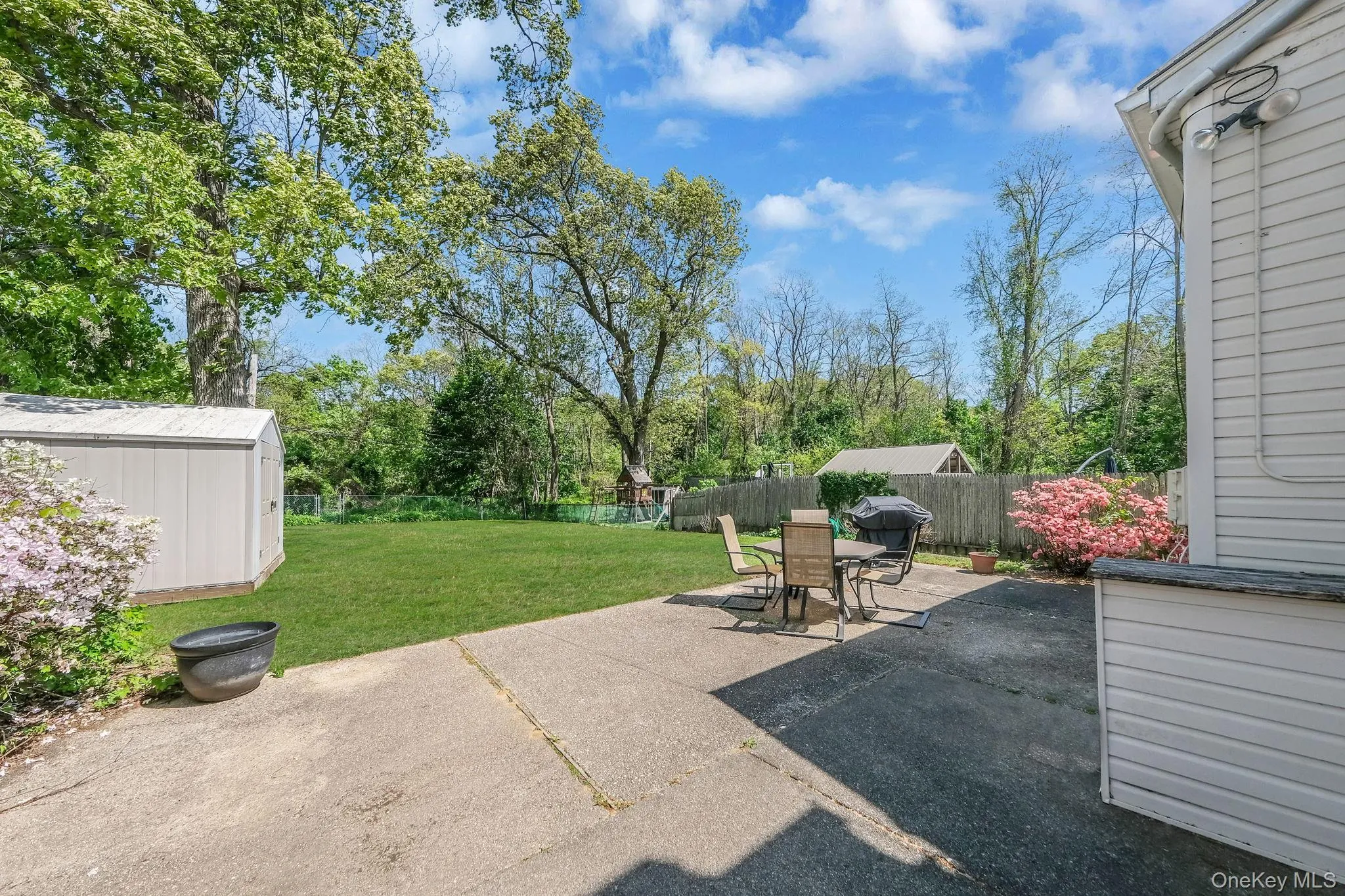 10 Magellan Avenue, Smithtown, NY, 4 Bedrooms Bedrooms, 8 Rooms Rooms,1 BathroomBathrooms,Residential,For Rent,Magellan,0,1001333 10 Magellan Avenue, Smithtown, NY, 4 Bedrooms Bedrooms, 8 Rooms Rooms,1 BathroomBathrooms,Residential,For Rent,Magellan,0,1001333