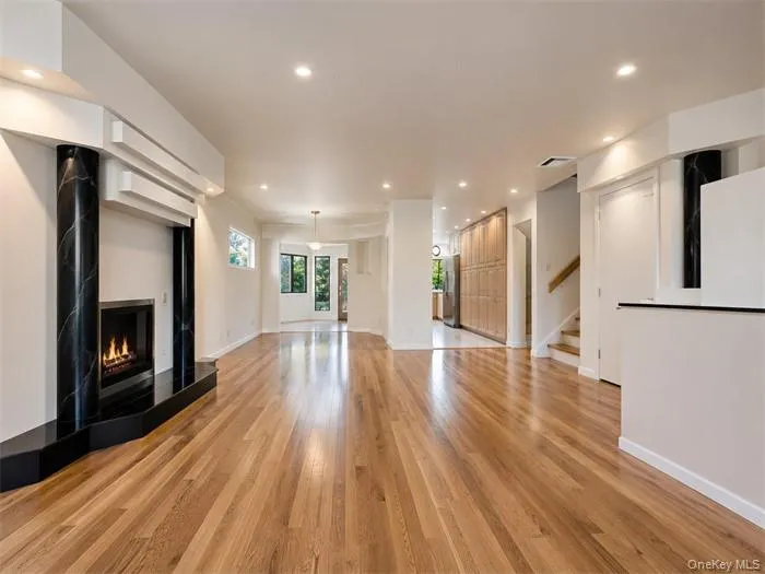 5 Eaton Road, Oyster Bay, NY, 3 Bedrooms Bedrooms, 7 Rooms Rooms,2 BathroomsBathrooms,Residential Lease,For Rent,Eaton,0,1001335 5 Eaton Road, Oyster Bay, NY, 3 Bedrooms Bedrooms, 7 Rooms Rooms,2 BathroomsBathrooms,Residential Lease,For Rent,Eaton,0,1001335