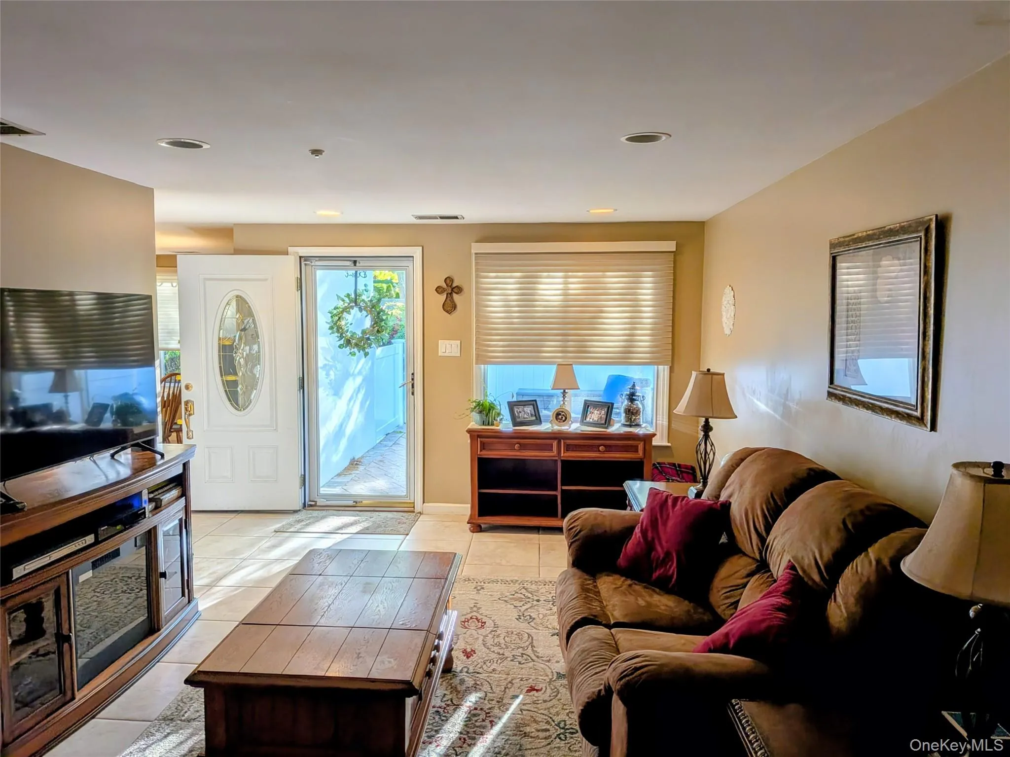 785 Blue Ridge Drive, Brookhaven, NY, 3 Bedrooms Bedrooms, 7 Rooms Rooms,1 BathroomBathrooms,Residential Lease,For Rent,Blue Ridge,0,1001349 785 Blue Ridge Drive, Brookhaven, NY, 3 Bedrooms Bedrooms, 7 Rooms Rooms,1 BathroomBathrooms,Residential Lease,For Rent,Blue Ridge,0,1001349