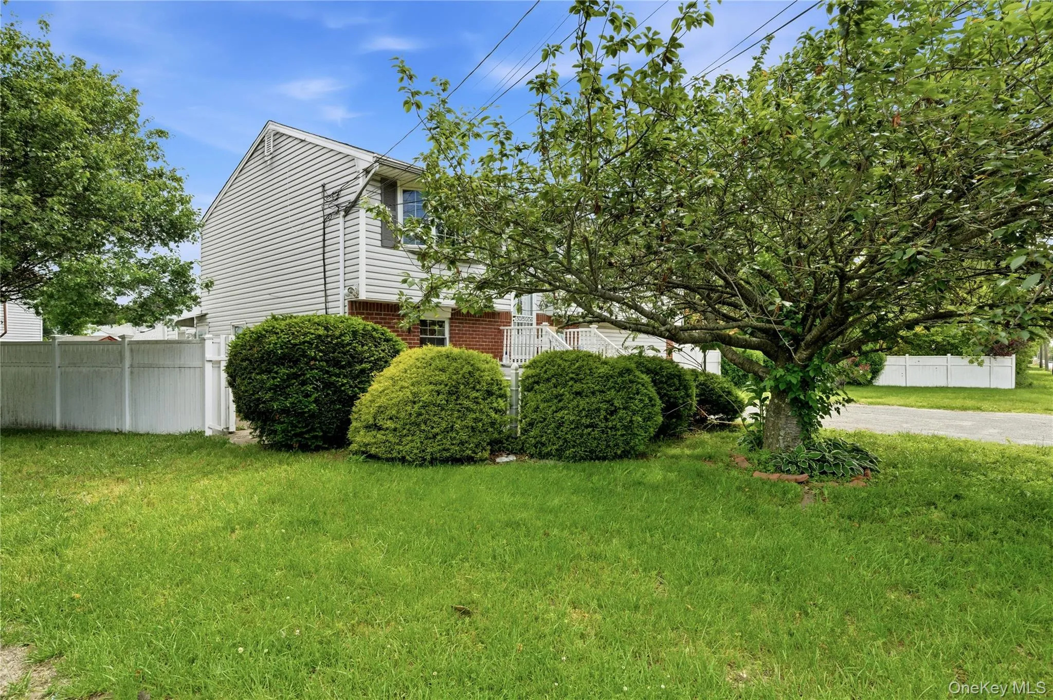 175 Candlewood Road, Islip, NY, 7 Bedrooms Bedrooms, 12 Rooms Rooms,2 BathroomsBathrooms,Residential,For Rent,Candlewood,0,1001352 175 Candlewood Road, Islip, NY, 7 Bedrooms Bedrooms, 12 Rooms Rooms,2 BathroomsBathrooms,Residential,For Rent,Candlewood,0,1001352