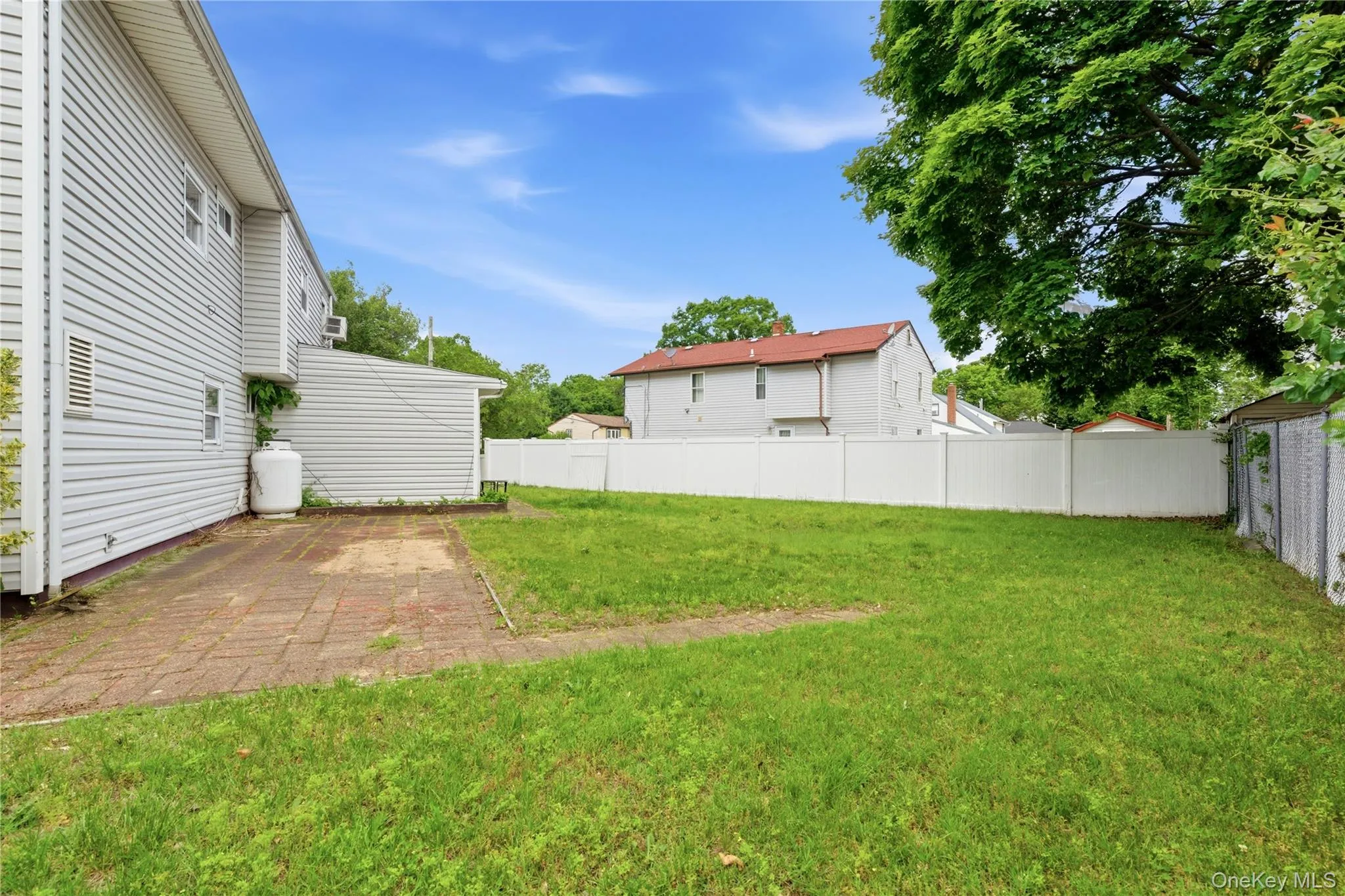 175 Candlewood Road, Islip, NY, 7 Bedrooms Bedrooms, 12 Rooms Rooms,2 BathroomsBathrooms,Residential,For Rent,Candlewood,0,1001352 175 Candlewood Road, Islip, NY, 7 Bedrooms Bedrooms, 12 Rooms Rooms,2 BathroomsBathrooms,Residential,For Rent,Candlewood,0,1001352