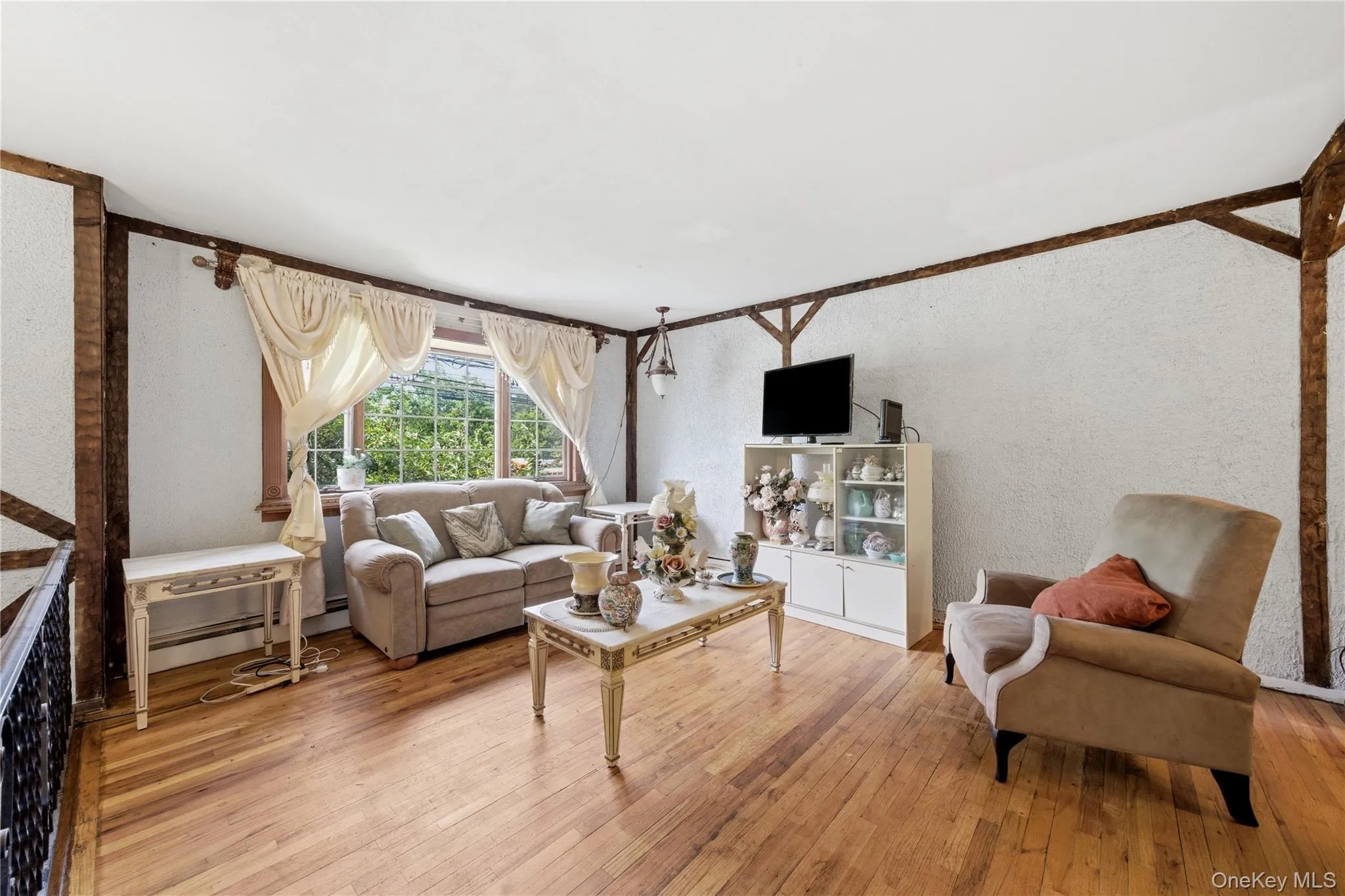 175 Candlewood Road, Islip, NY, 7 Bedrooms Bedrooms, 12 Rooms Rooms,2 BathroomsBathrooms,Residential,For Rent,Candlewood,0,1001352 175 Candlewood Road, Islip, NY, 7 Bedrooms Bedrooms, 12 Rooms Rooms,2 BathroomsBathrooms,Residential,For Rent,Candlewood,0,1001352