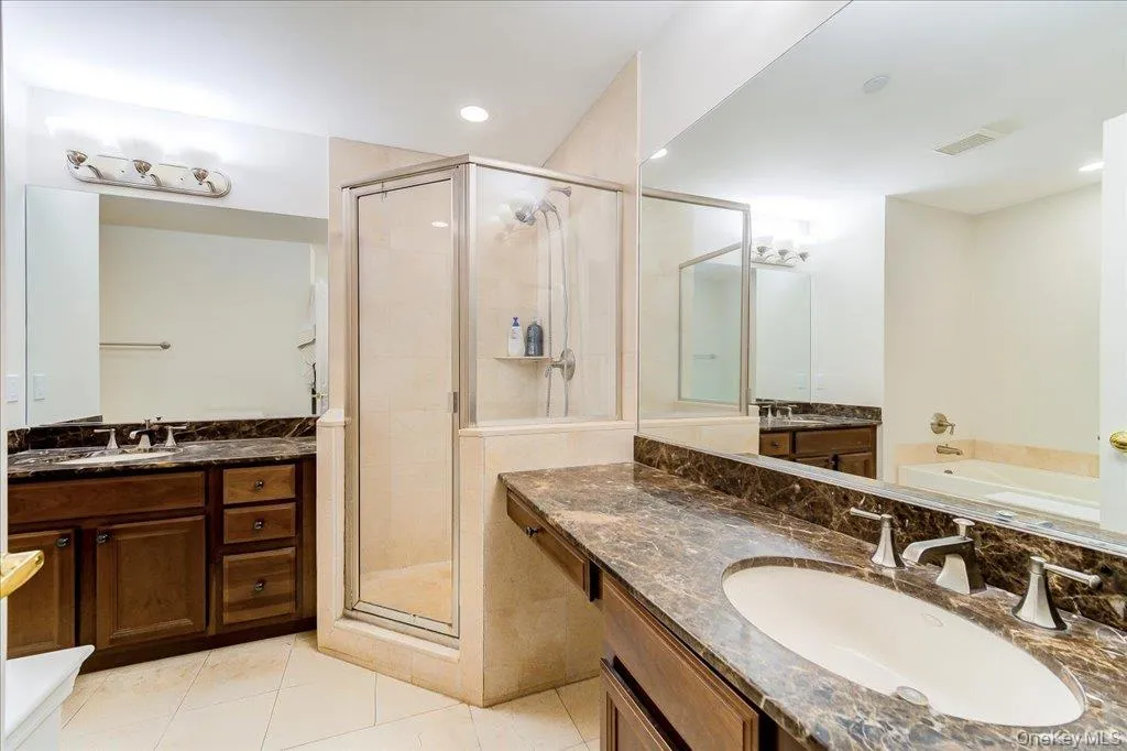 506 Southview Drive, Poughkeepsie, NY, 2 Bedrooms Bedrooms, 8 Rooms Rooms,2 BathroomsBathrooms,Residential,For Rent,Southview,0,1001356 506 Southview Drive, Poughkeepsie, NY, 2 Bedrooms Bedrooms, 8 Rooms Rooms,2 BathroomsBathrooms,Residential,For Rent,Southview,0,1001356