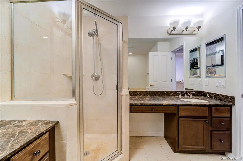506 Southview Drive, Poughkeepsie, NY, 2 Bedrooms Bedrooms, 8 Rooms Rooms,2 BathroomsBathrooms,Residential,For Rent,Southview,0,1001356 506 Southview Drive, Poughkeepsie, NY, 2 Bedrooms Bedrooms, 8 Rooms Rooms,2 BathroomsBathrooms,Residential,For Rent,Southview,0,1001356