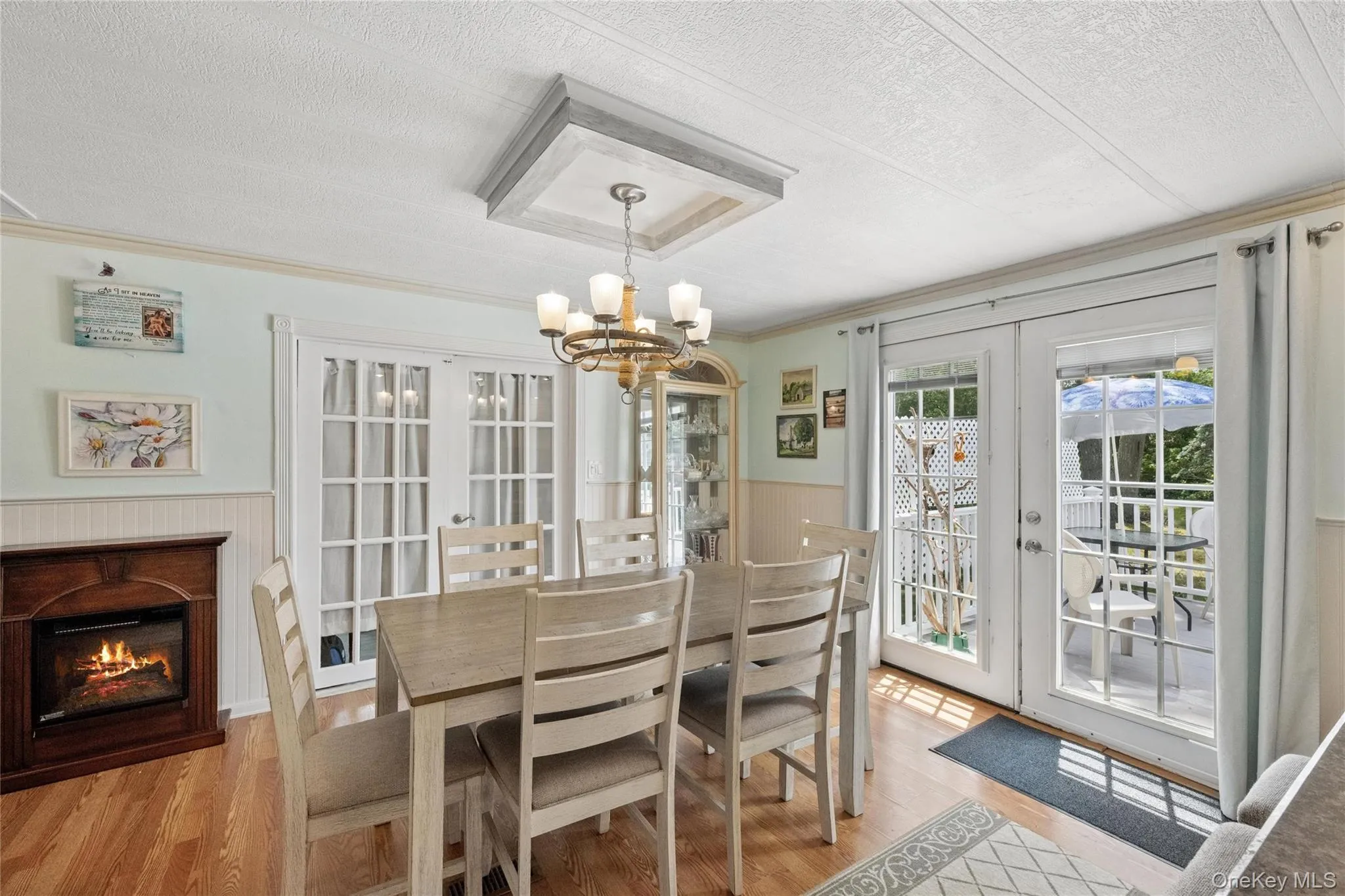 1661 Old Country Road, Riverhead, NY, 2 Bedrooms Bedrooms, 6 Rooms Rooms,2 BathroomsBathrooms,Residential,For Rent,Old Country,0,1001359 1661 Old Country Road, Riverhead, NY, 2 Bedrooms Bedrooms, 6 Rooms Rooms,2 BathroomsBathrooms,Residential,For Rent,Old Country,0,1001359