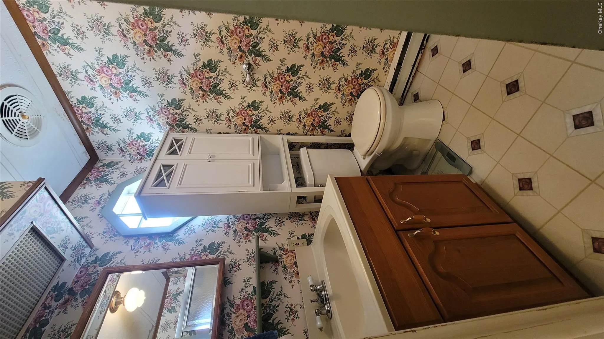 131 Village Circle West, Brookhaven, NY, 2 Bedrooms Bedrooms, 6 Rooms Rooms,2 BathroomsBathrooms,Residential,For Rent,Village Circle West,0,1001366 131 Village Circle West, Brookhaven, NY, 2 Bedrooms Bedrooms, 6 Rooms Rooms,2 BathroomsBathrooms,Residential,For Rent,Village Circle West,0,1001366