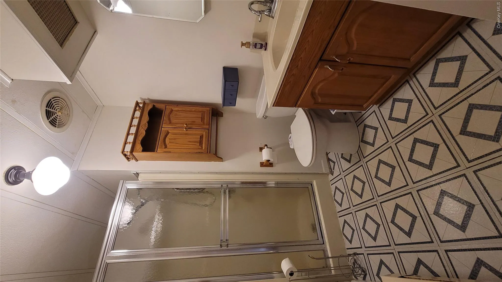 131 Village Circle West, Brookhaven, NY, 2 Bedrooms Bedrooms, 6 Rooms Rooms,2 BathroomsBathrooms,Residential,For Rent,Village Circle West,0,1001366 131 Village Circle West, Brookhaven, NY, 2 Bedrooms Bedrooms, 6 Rooms Rooms,2 BathroomsBathrooms,Residential,For Rent,Village Circle West,0,1001366
